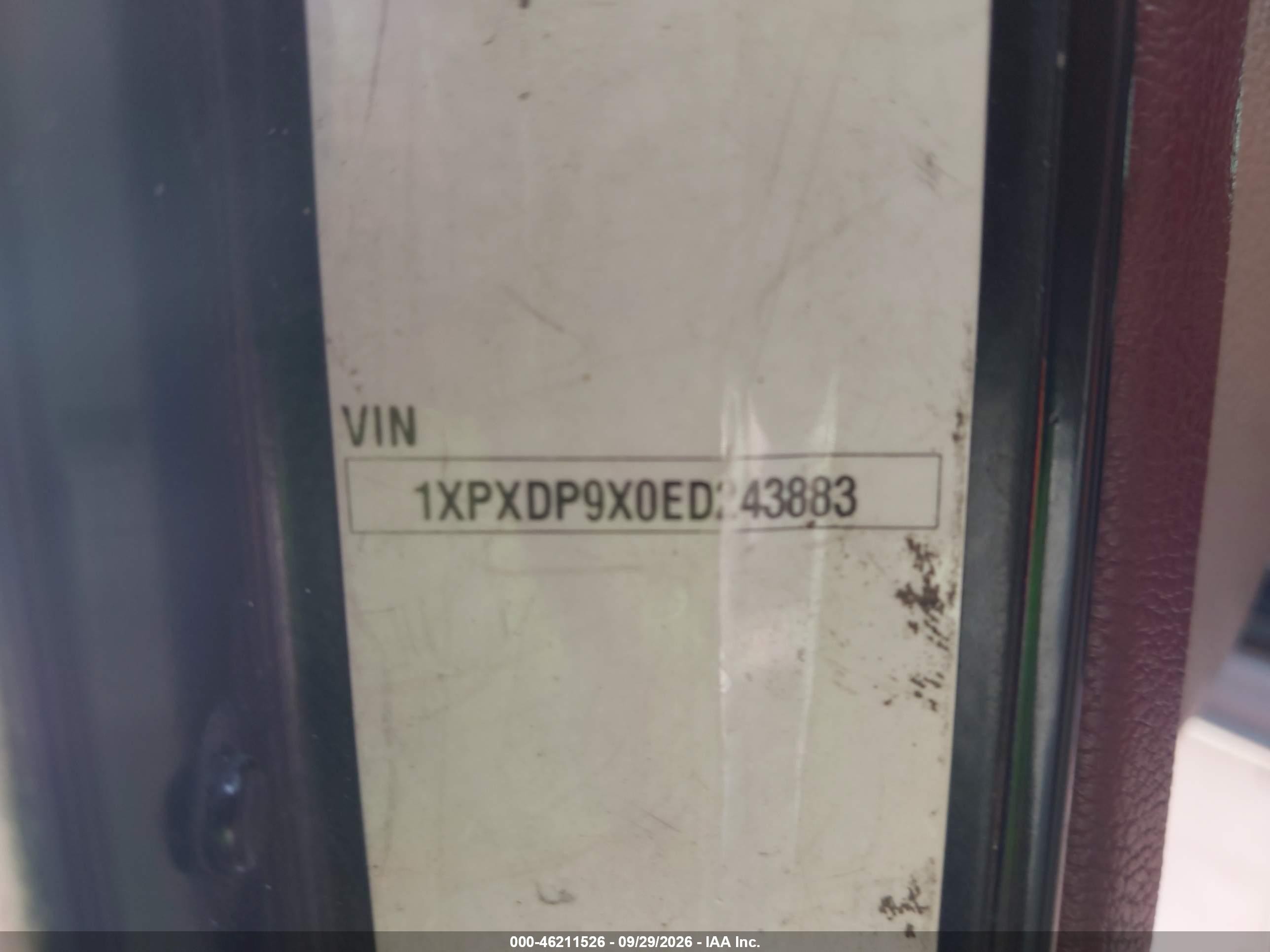 2014 Peterbilt 389 VIN 1XPXDP9X0ED243883 IAAI salvage auction — Unknown, Rebuildable (Florida), sold $14,500 on 2026-10-17 (photo 8)