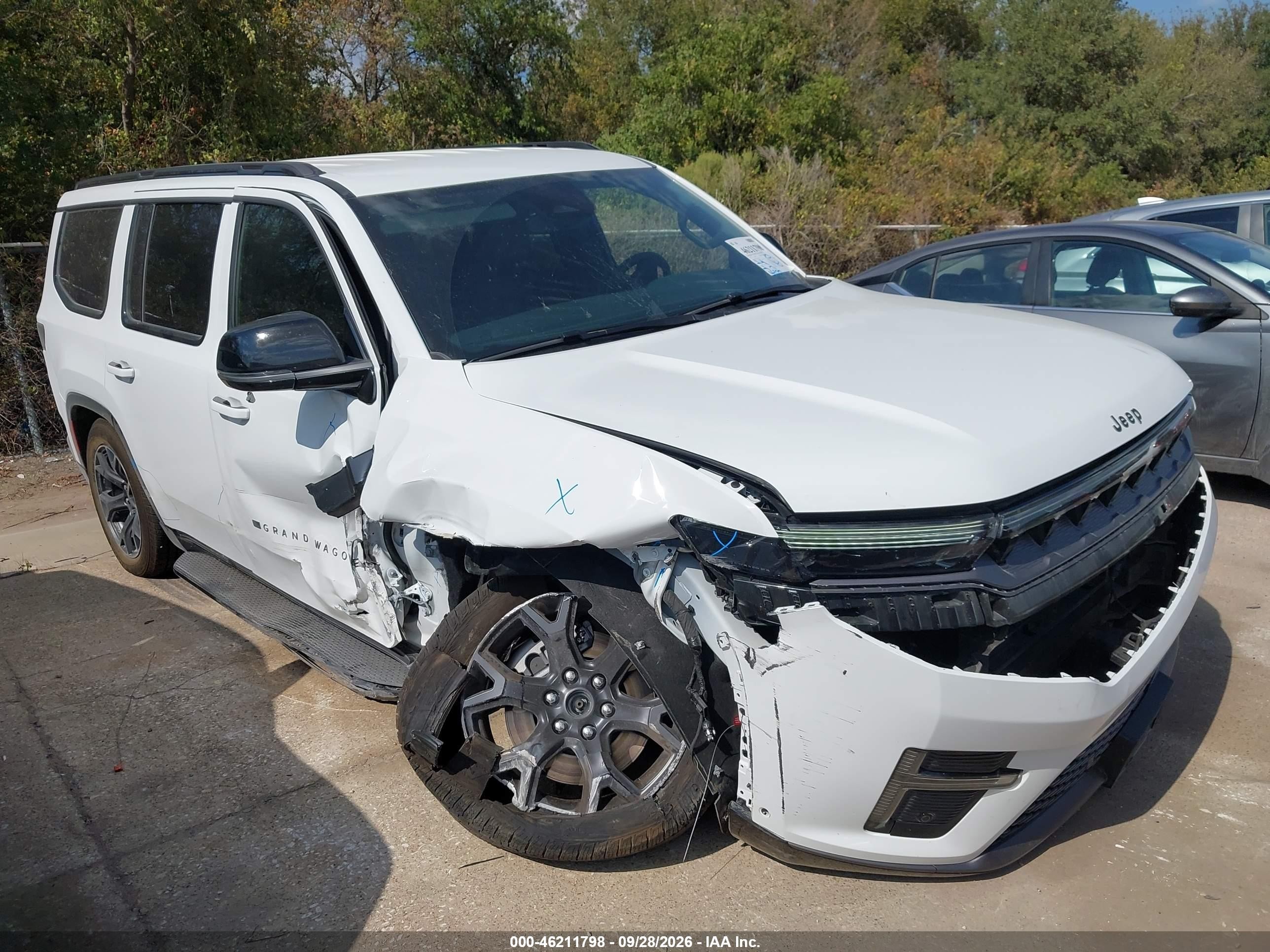 2026 Jeep Grand Wagoneer VIN 1C4SJVBPXTS187656 — IAAI salvage auction photo