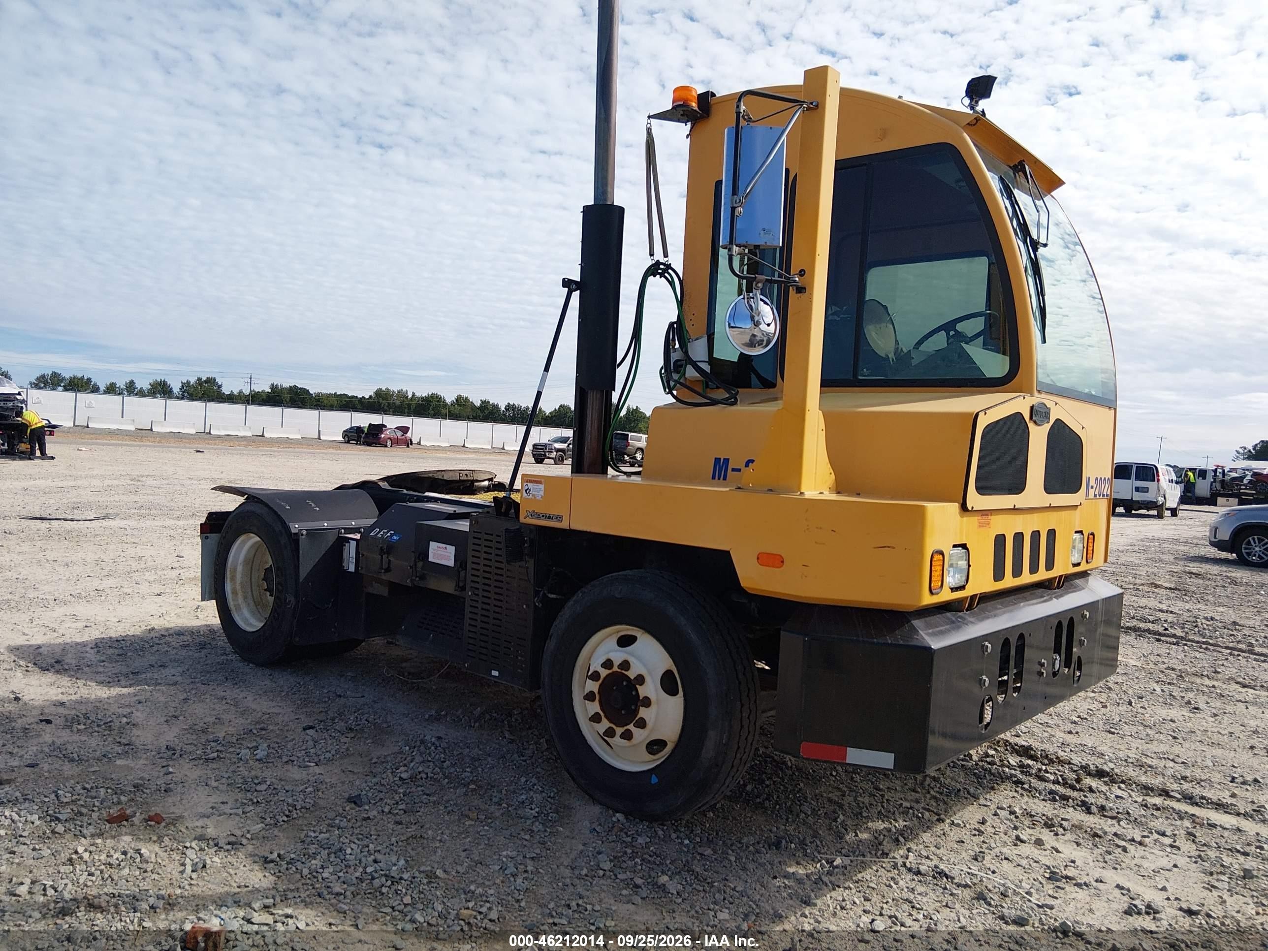 2019 Autocar Llc Xspotter-Off VIN 516G4GC15KH227862 IAAI salvage auction — Unknown, Bill Of Sale (North Carolina), sold $1,800 on 2026-10-14 (photo 1)