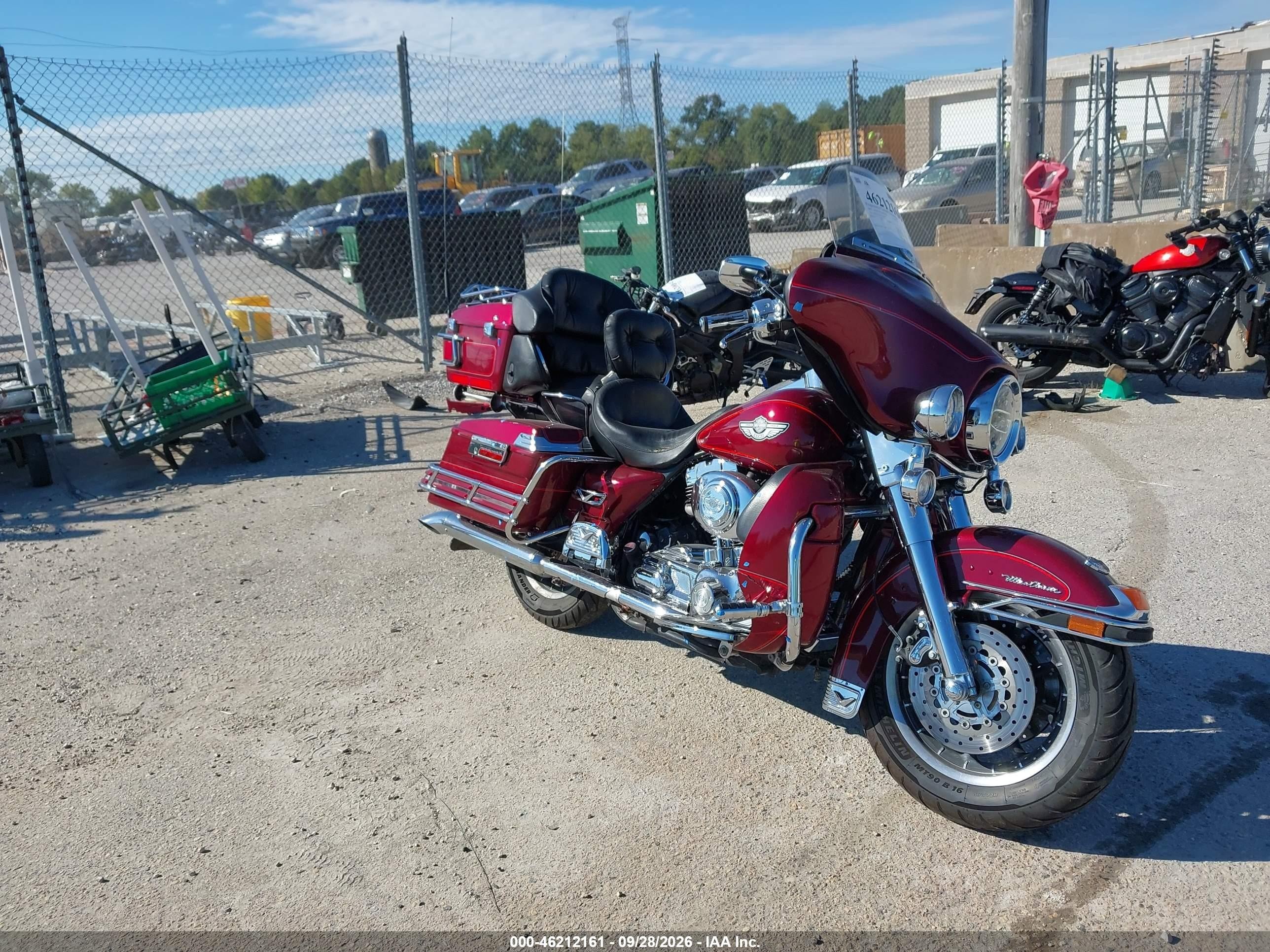 2003 Harley-davidson Flhtcui VIN 1HD1FCW173Y631322 IAAI salvage auction — Side, Junk Bill Of Sale Mv2459 (Wisconsin), sold $1,250 on 2026-10-11 (photo 1)