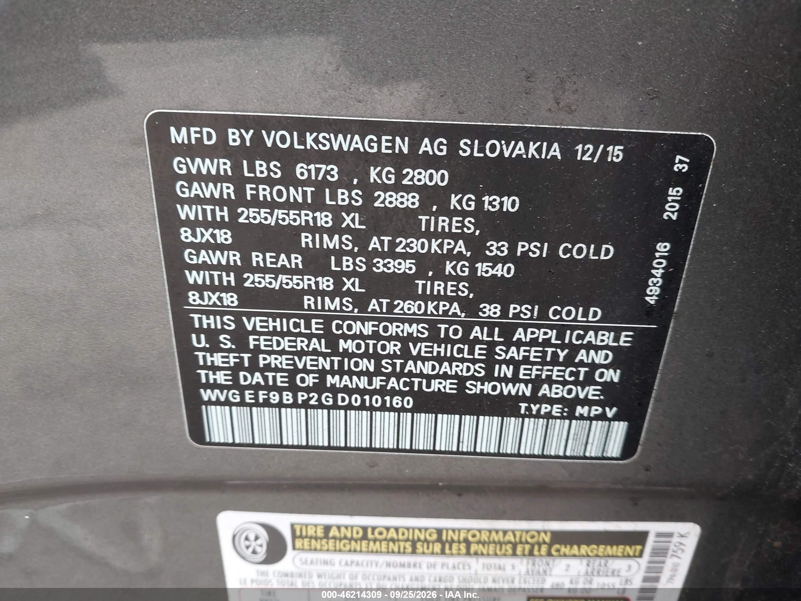 2016 Volkswagen Touareg VIN WVGEF9BP2GD010160 IAAI salvage auction — Normal Wear, Clear (Massachusetts), sold $1,550 on 2026-10-05 (photo 9)