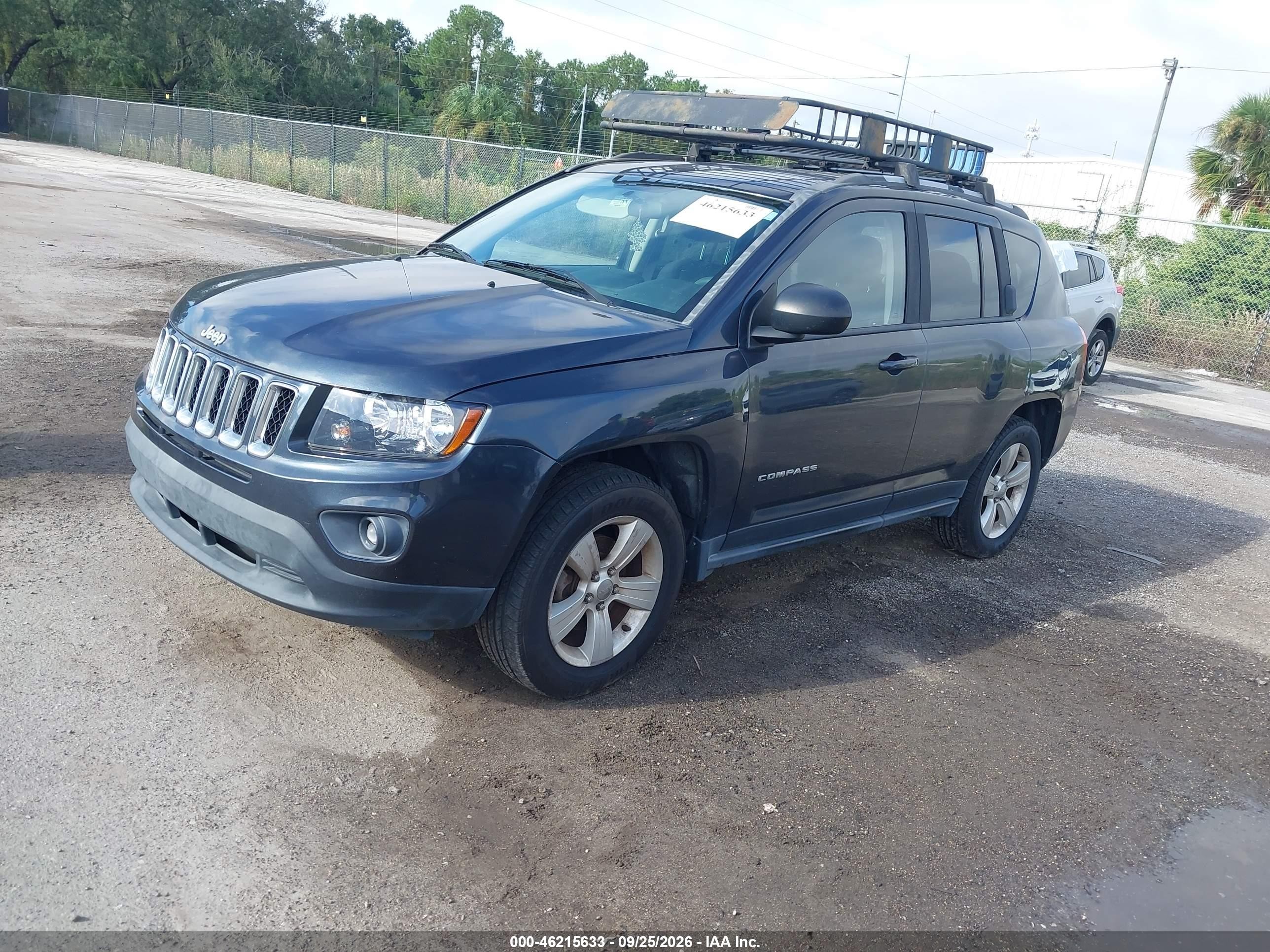 2015 Jeep Compass VIN 1C4NJDBB7FD424088 IAAI salvage auction — Normal Wear, Clear (Florida), sold $825 on 2026-10-01 (photo 2)