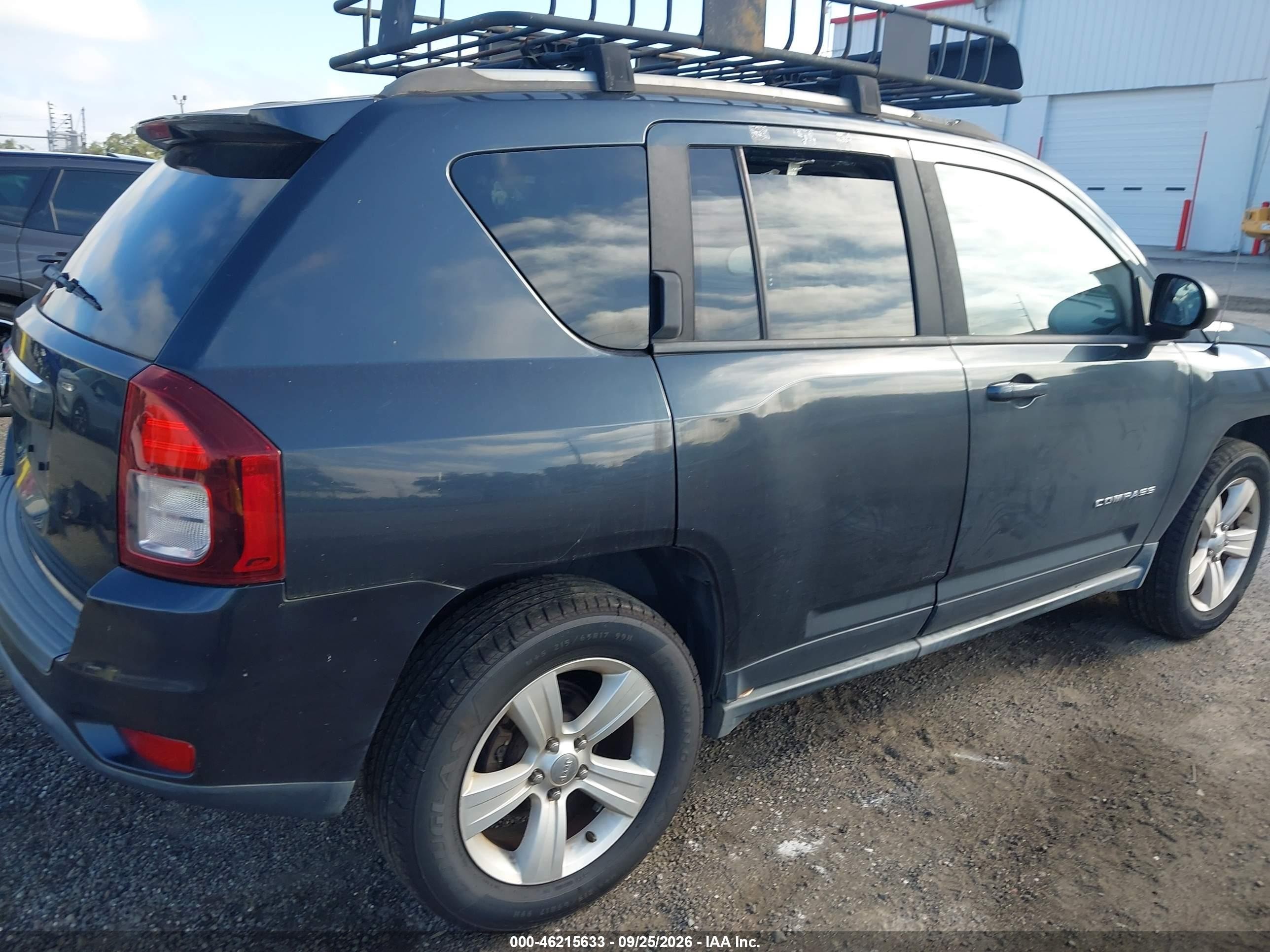 2015 Jeep Compass VIN 1C4NJDBB7FD424088 IAAI salvage auction — Normal Wear, Clear (Florida), sold $825 on 2026-10-01 (photo 6)