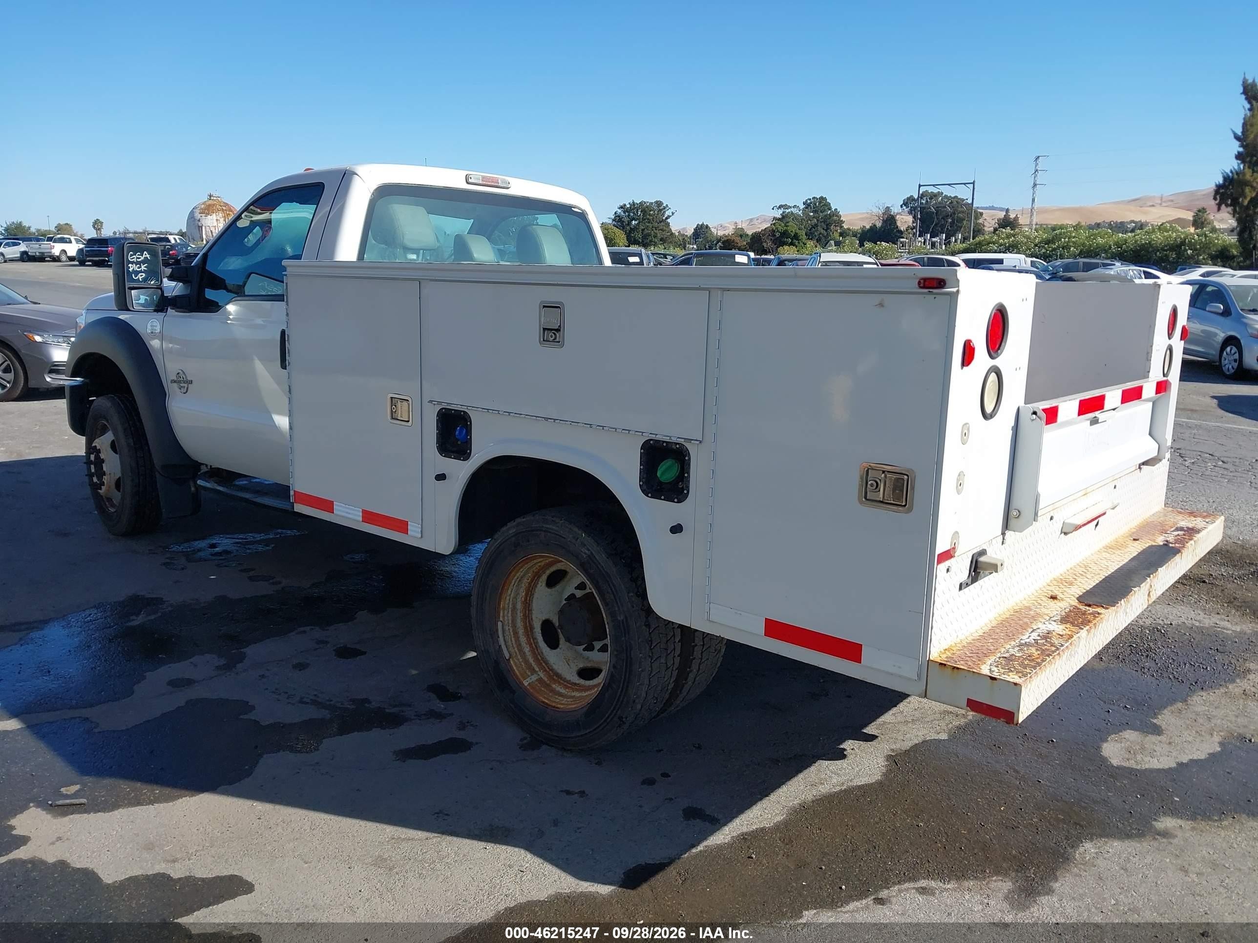 2012 Ford F-450 VIN 1FDUF4HT7CEC73171 IAAI salvage auction — Normal Wear, SF97 (California), sold $20,700 on 2026-10-15 (photo 3)