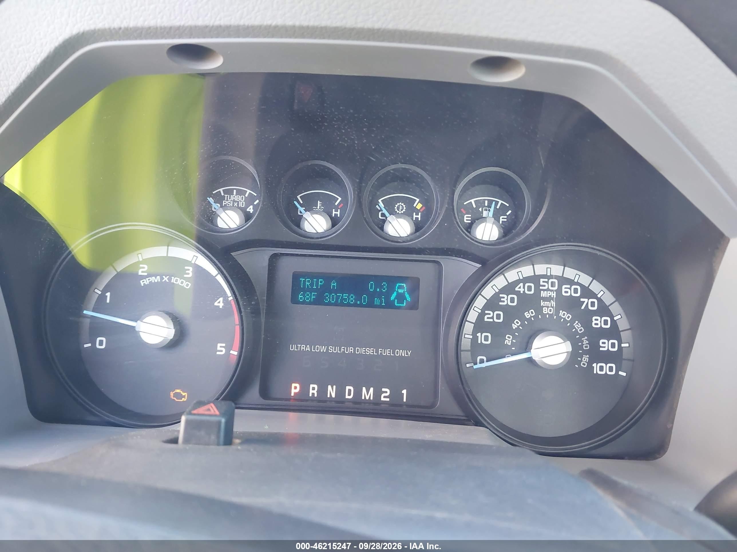 2012 Ford F-450 VIN 1FDUF4HT7CEC73171 IAAI salvage auction — Normal Wear, SF97 (California), sold $20,700 on 2026-10-15 (photo 7)