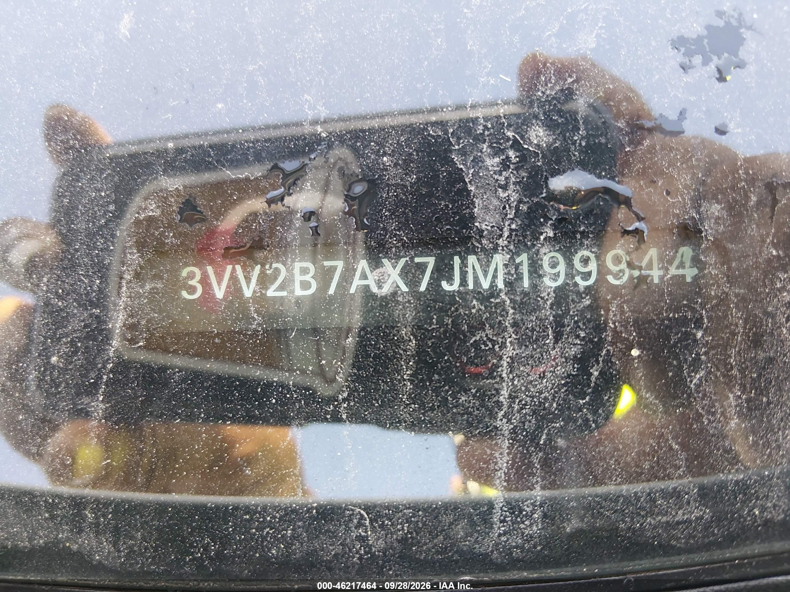 2018 Volkswagen Tiguan VIN 3VV2B7AX7JM199944 IAAI salvage auction — Unknown, Salvage (California), sold $4,850 on 2026-10-05 (photo 9)