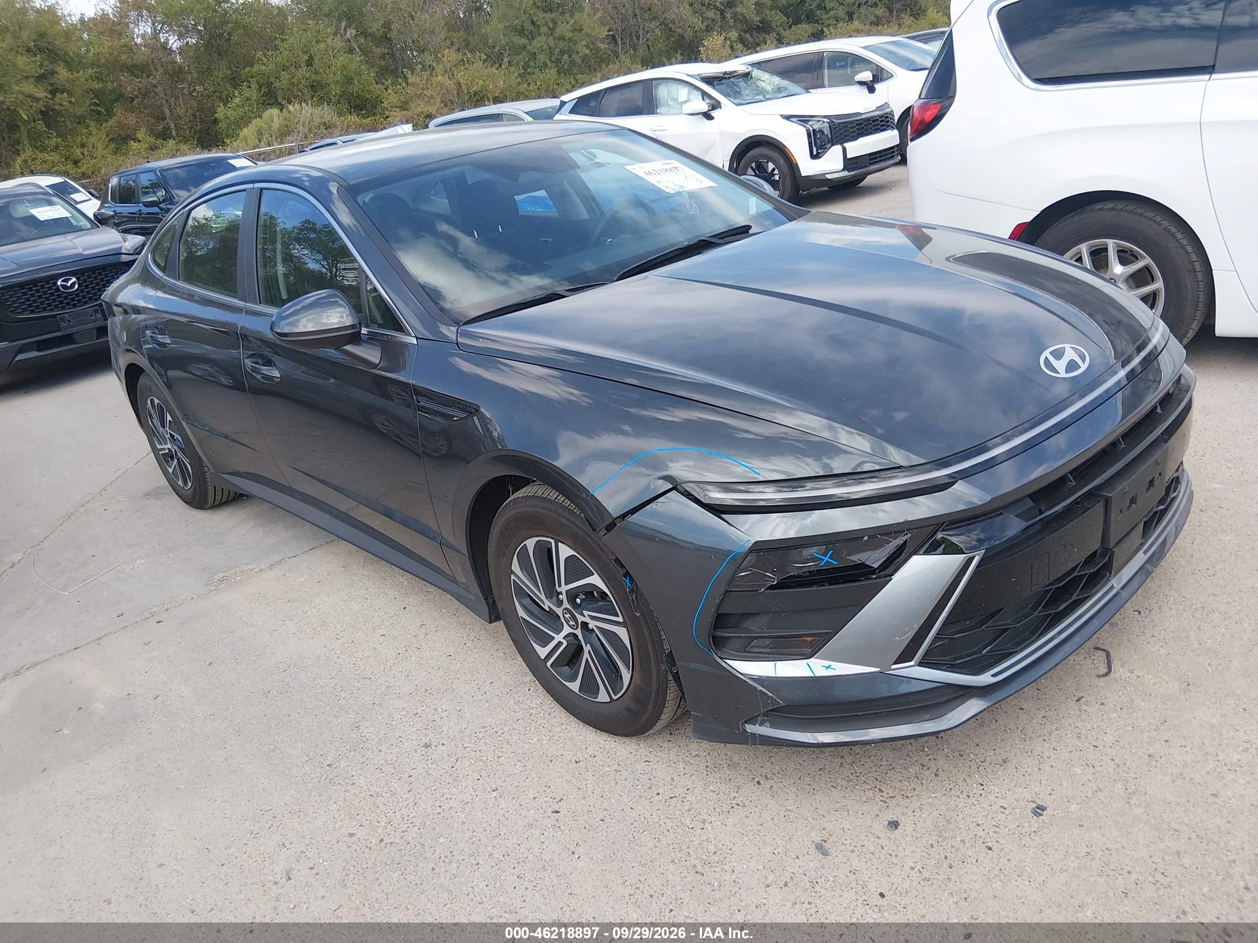2026 Hyundai Sonata Hybrid VIN KMHL24JJ5TA173710 — IAAI salvage auction photo