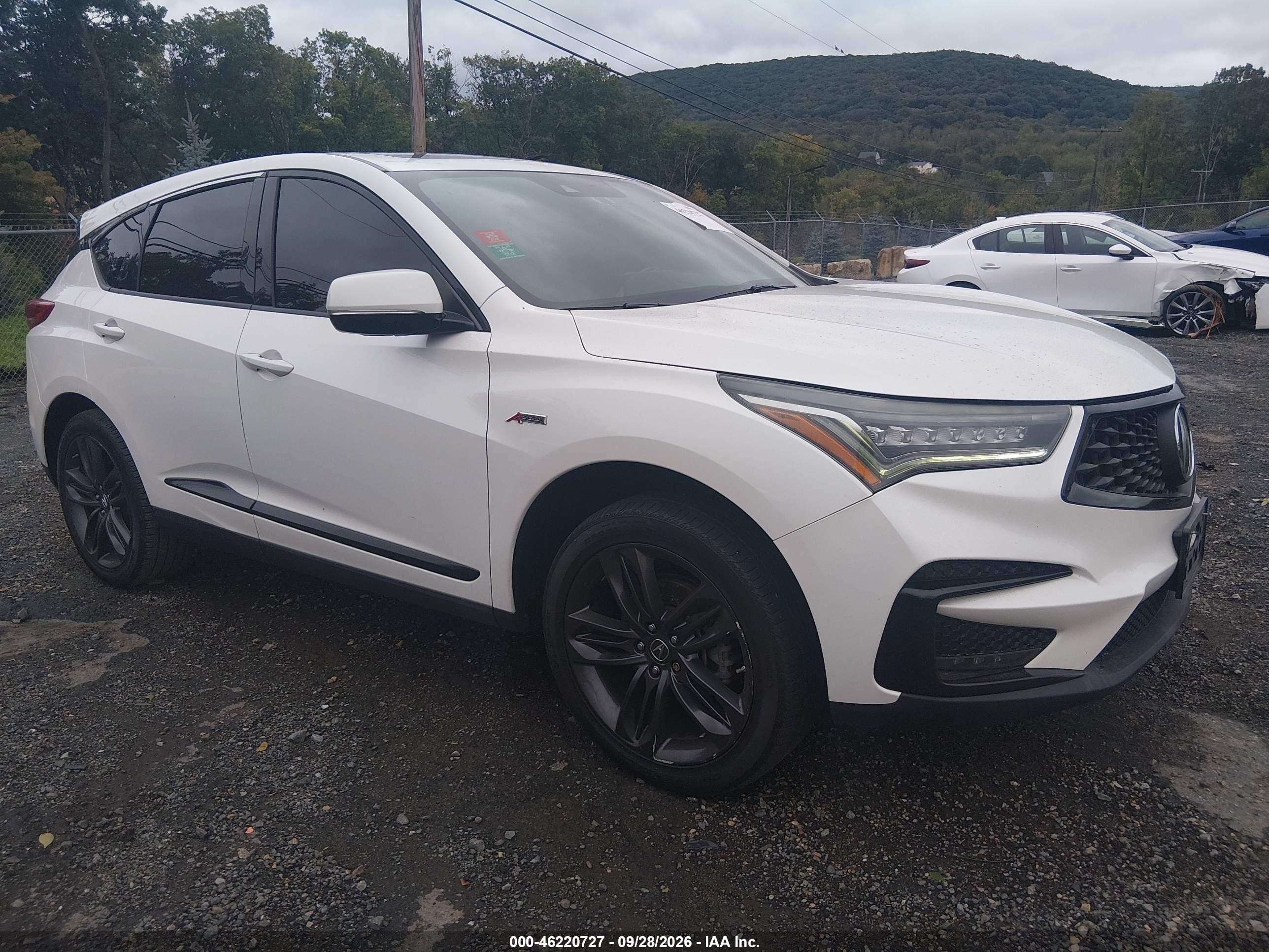 2020 Acura RDX VIN 5J8TC2H61LL006533 — IAAI salvage auction photo