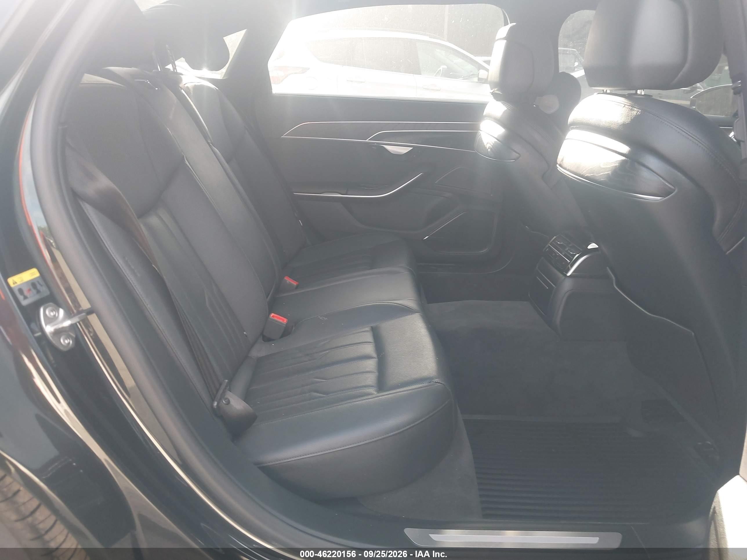 2019 Audi A8 VIN WAU8DAF86KN007984 IAAI salvage auction — Normal Wear, Clear (Virginia), sold $15,050 on 2026-09-30 (photo 8)