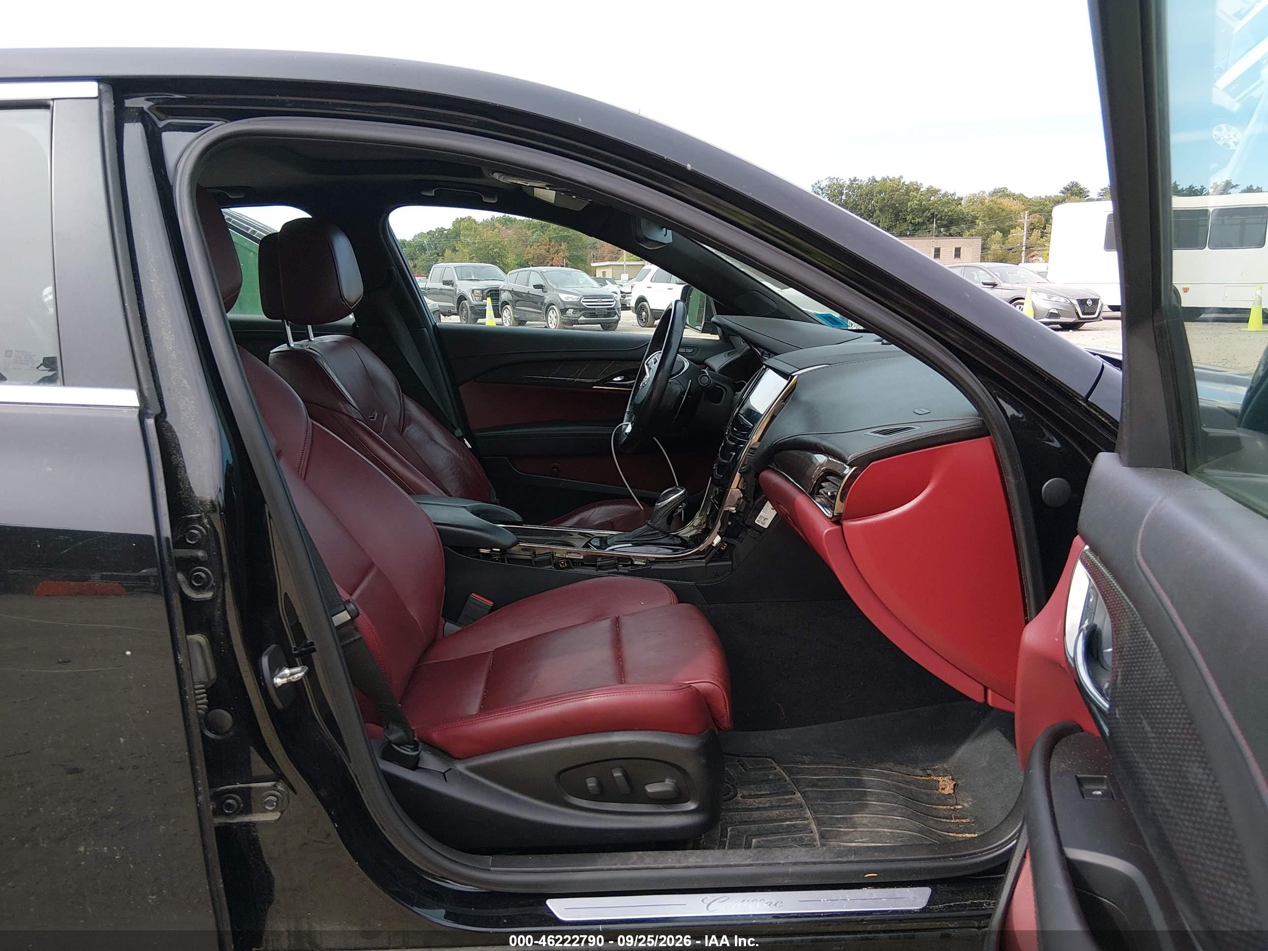 2013 Cadillac Ats VIN 1G6AJ5S30D0174312 IAAI salvage auction — Normal Wear, Original (New Hampshire), sold $700 on 2026-10-07 (photo 5)