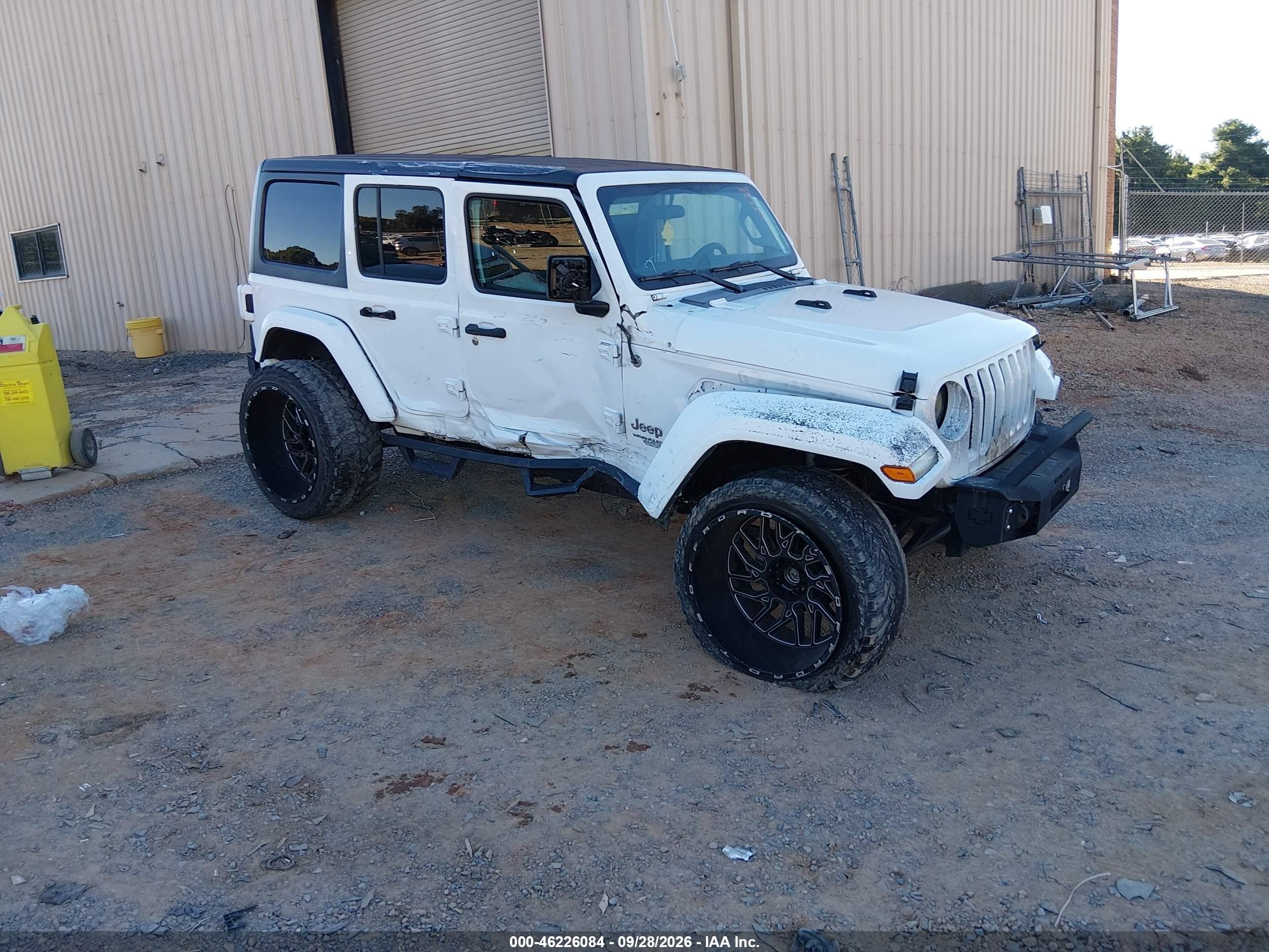 2018 Jeep Wrangler Unlimited VIN 1C4HJXDG3JW181965 — IAAI salvage auction photo