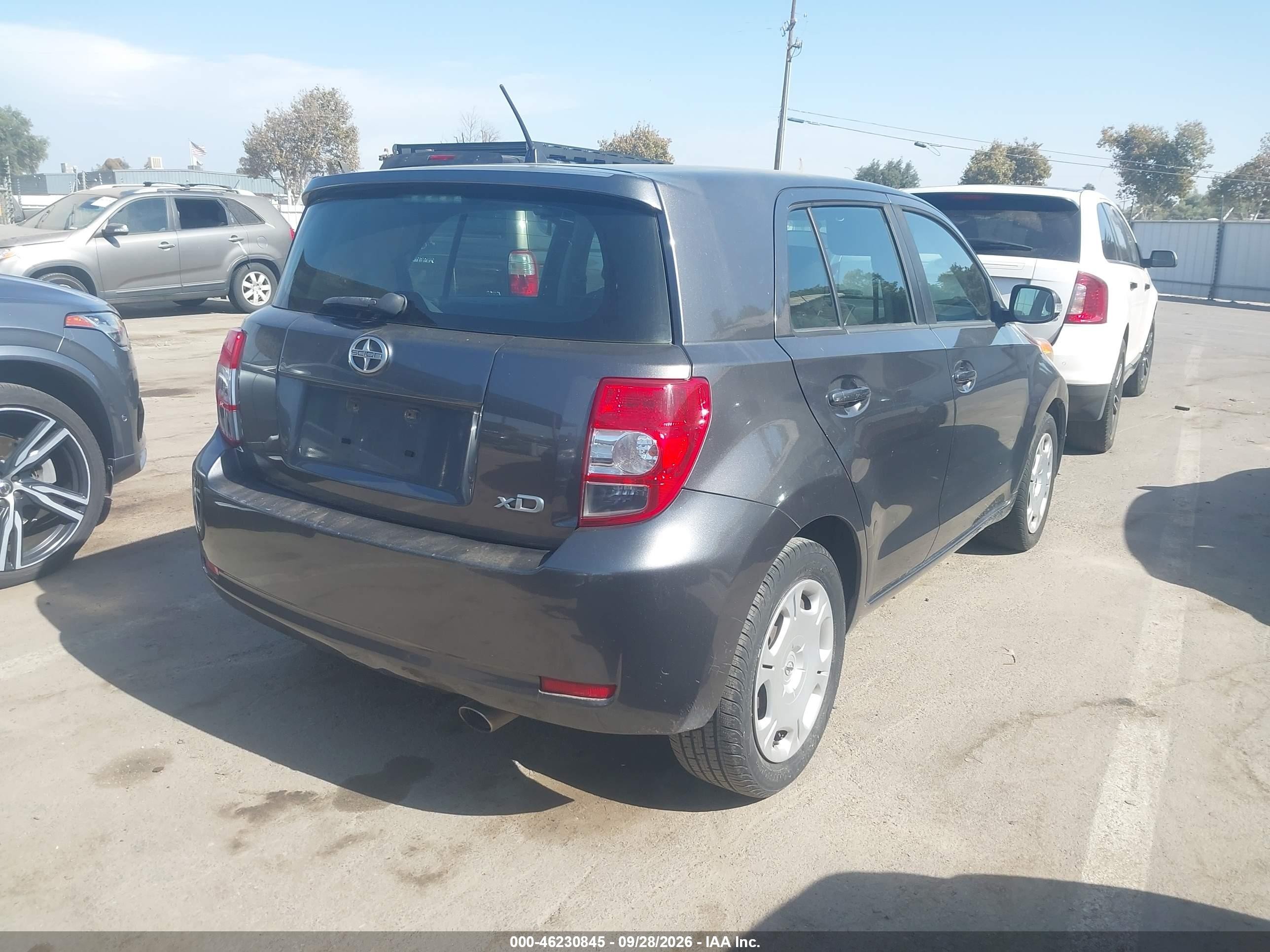 2010 Scion Xd VIN JTKKU4B48A1006122 IAAI salvage auction — Normal Wear, Clear - Dealer Only (California), sold $400 on 2026-10-06 (photo 4)