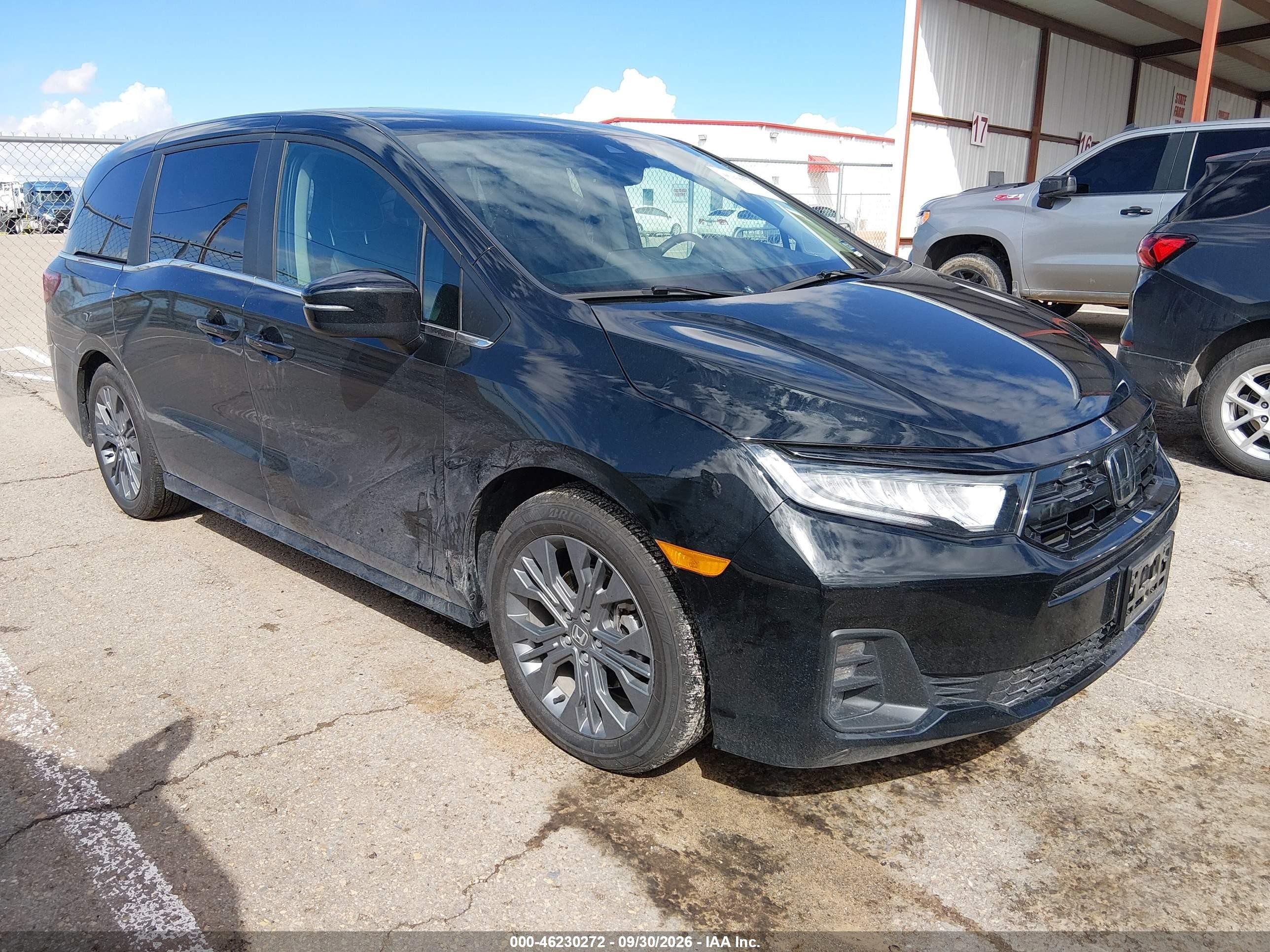 2026 Honda Odyssey VIN 5FNRL6H80TB075069 — IAAI salvage auction photo