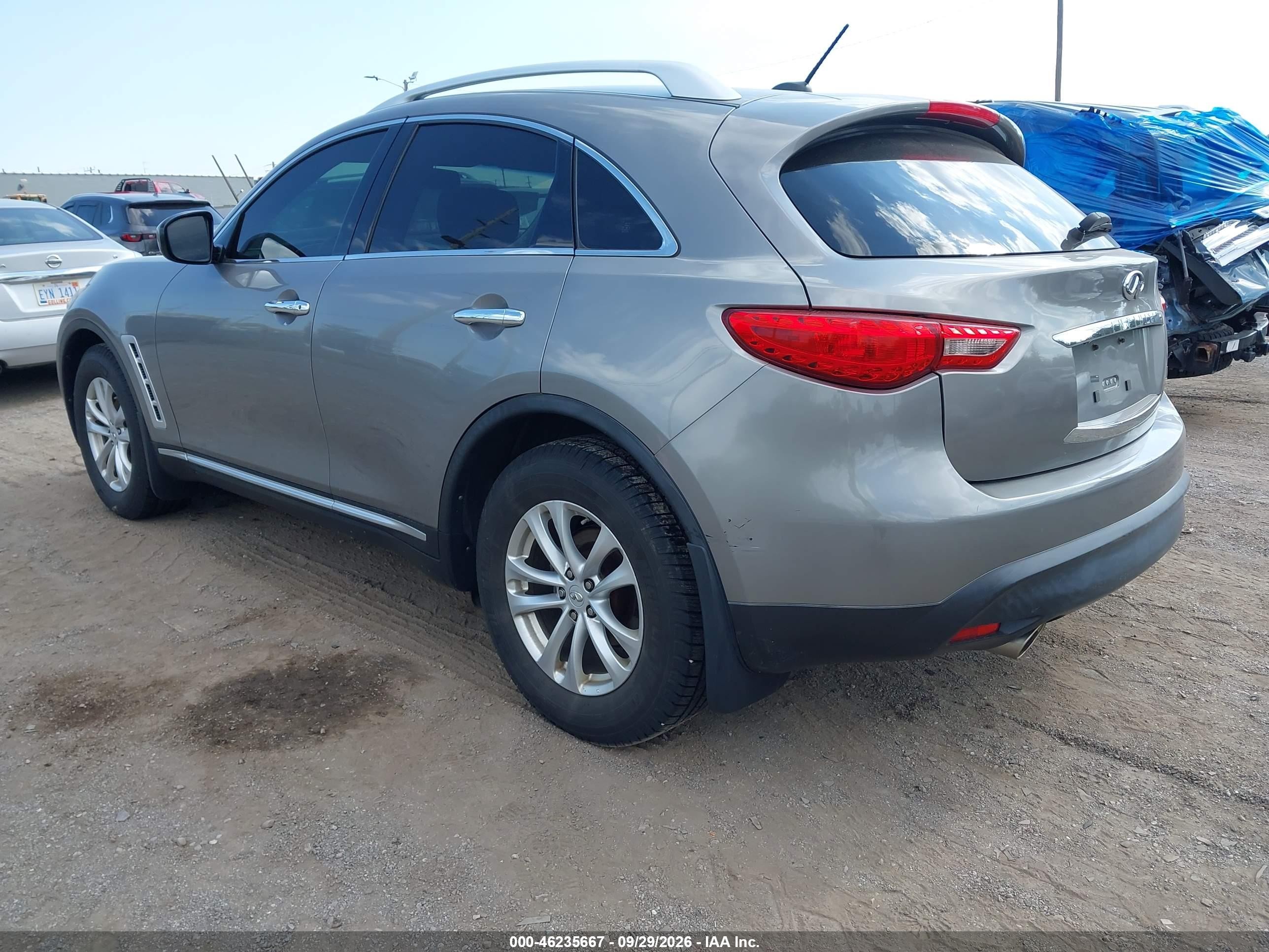 2010 Infiniti Fx VIN JN8AS1MW8AM853716 IAAI salvage auction — Normal Wear, Clear (Michigan), sold $1,700 on 2026-10-03 (photo 3)