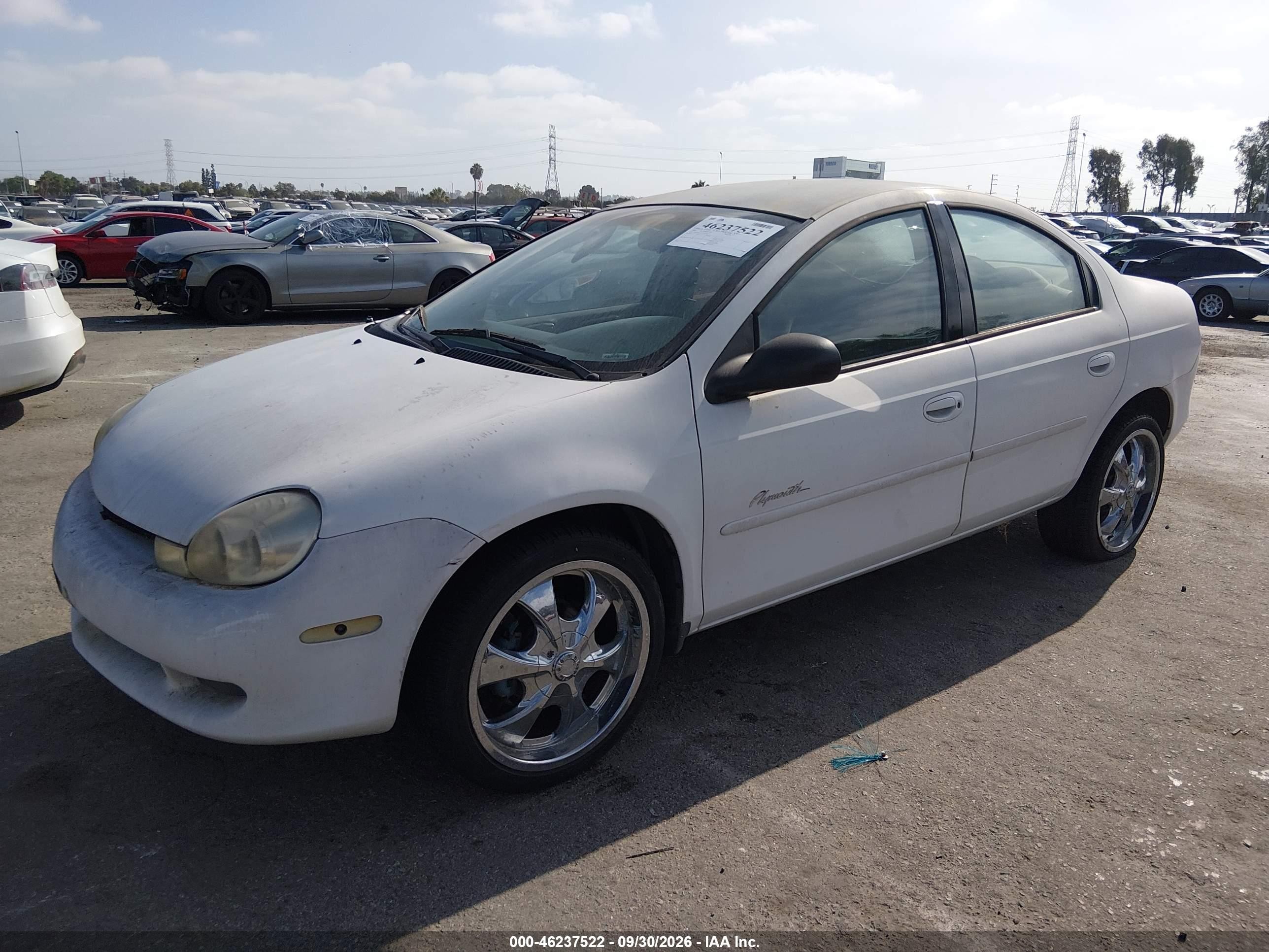 2000 Plymouth Neon VIN 1P3ES46C2YD738542 IAAI salvage auction — Normal Wear, Clear - Dealer Only (California), sold $225 on 2026-10-01 (photo 2)