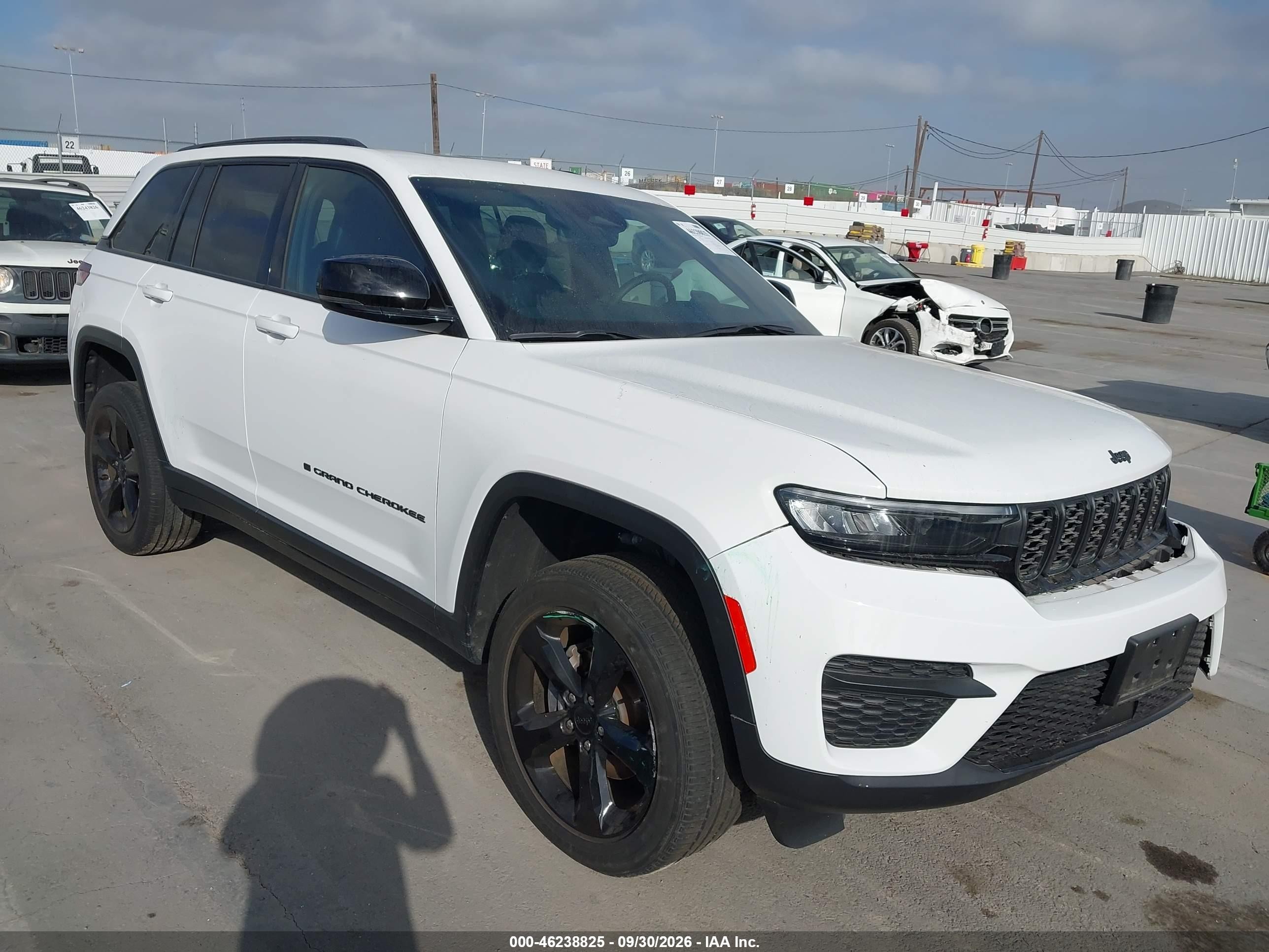 2024 Jeep Grand Cherokee VIN 1C4RJHAG7RC706179 — IAAI salvage auction photo