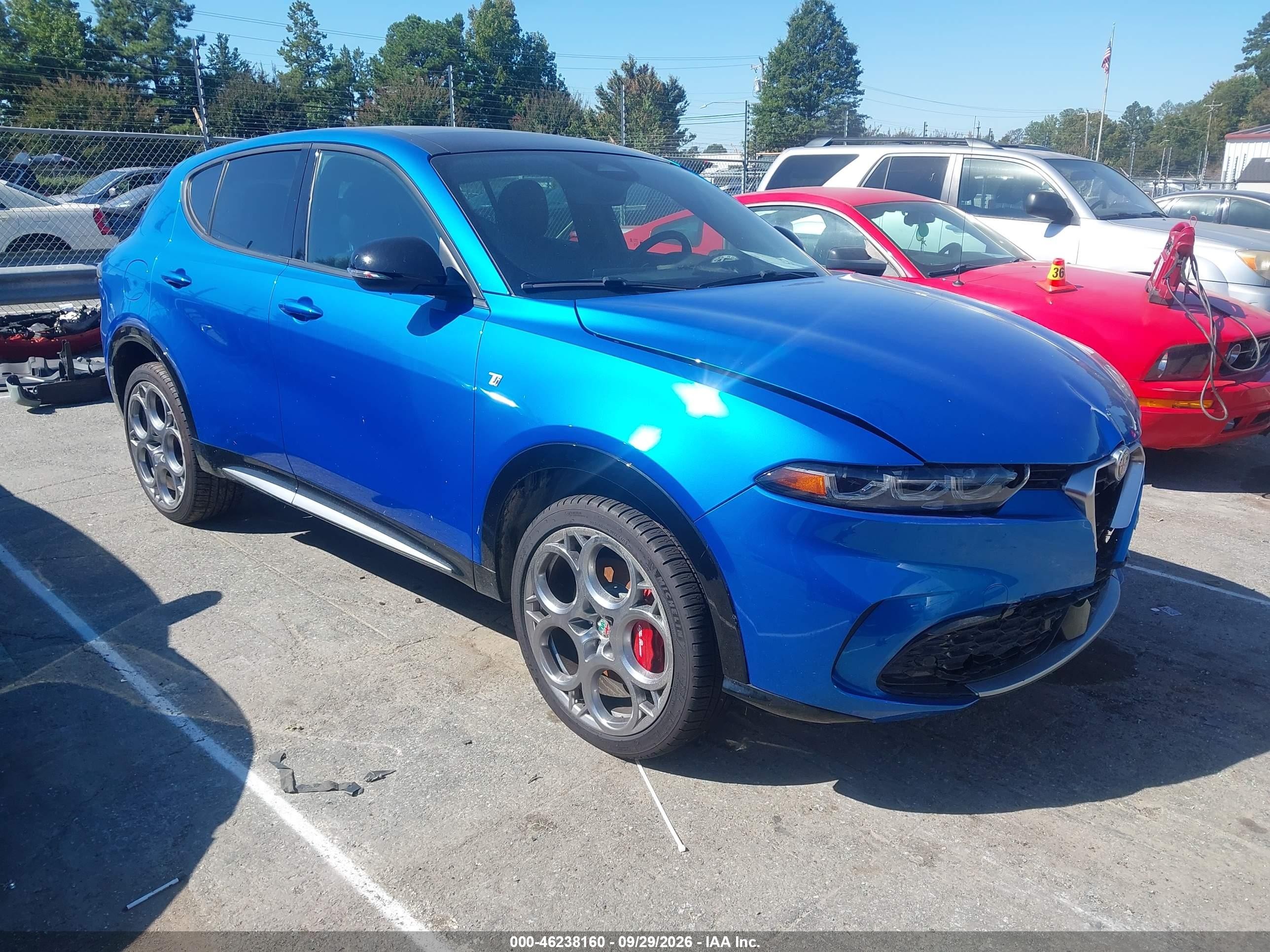 2024 Alfa Romeo Tonale VIN ZASPATCW9R3033897 — IAAI salvage auction photo