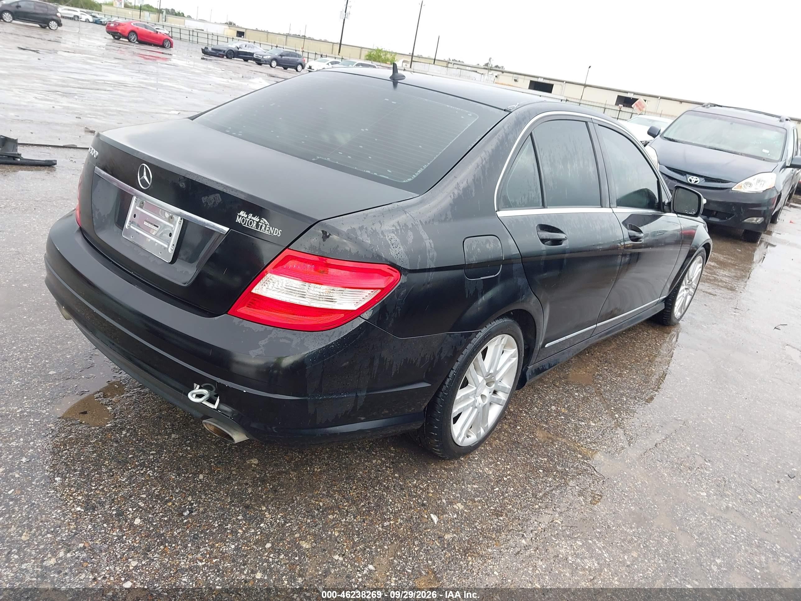 2009 Mercedes-benz C class VIN WDDGF54X29F213419 IAAI salvage auction — Normal Wear, Original (Texas), sold $825 on 2026-10-10 (photo 4)