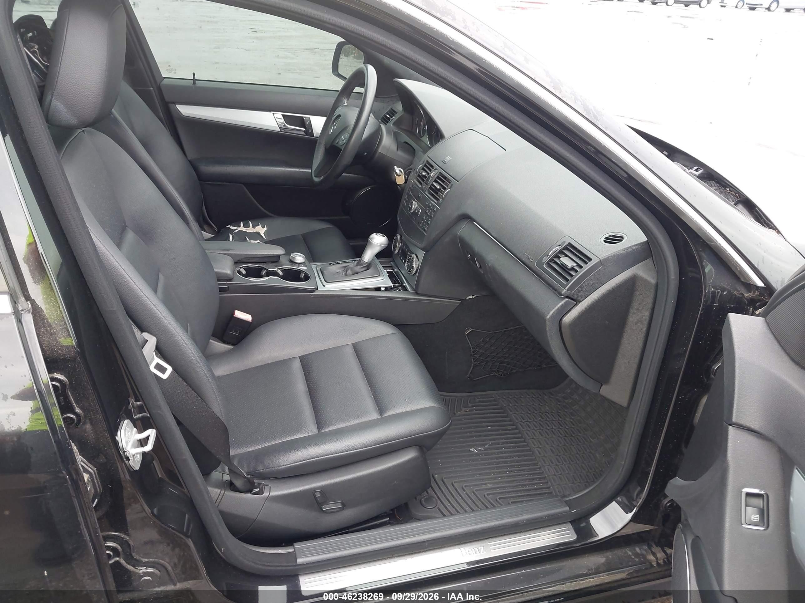 2009 Mercedes-benz C class VIN WDDGF54X29F213419 IAAI salvage auction — Normal Wear, Original (Texas), sold $825 on 2026-10-10 (photo 5)