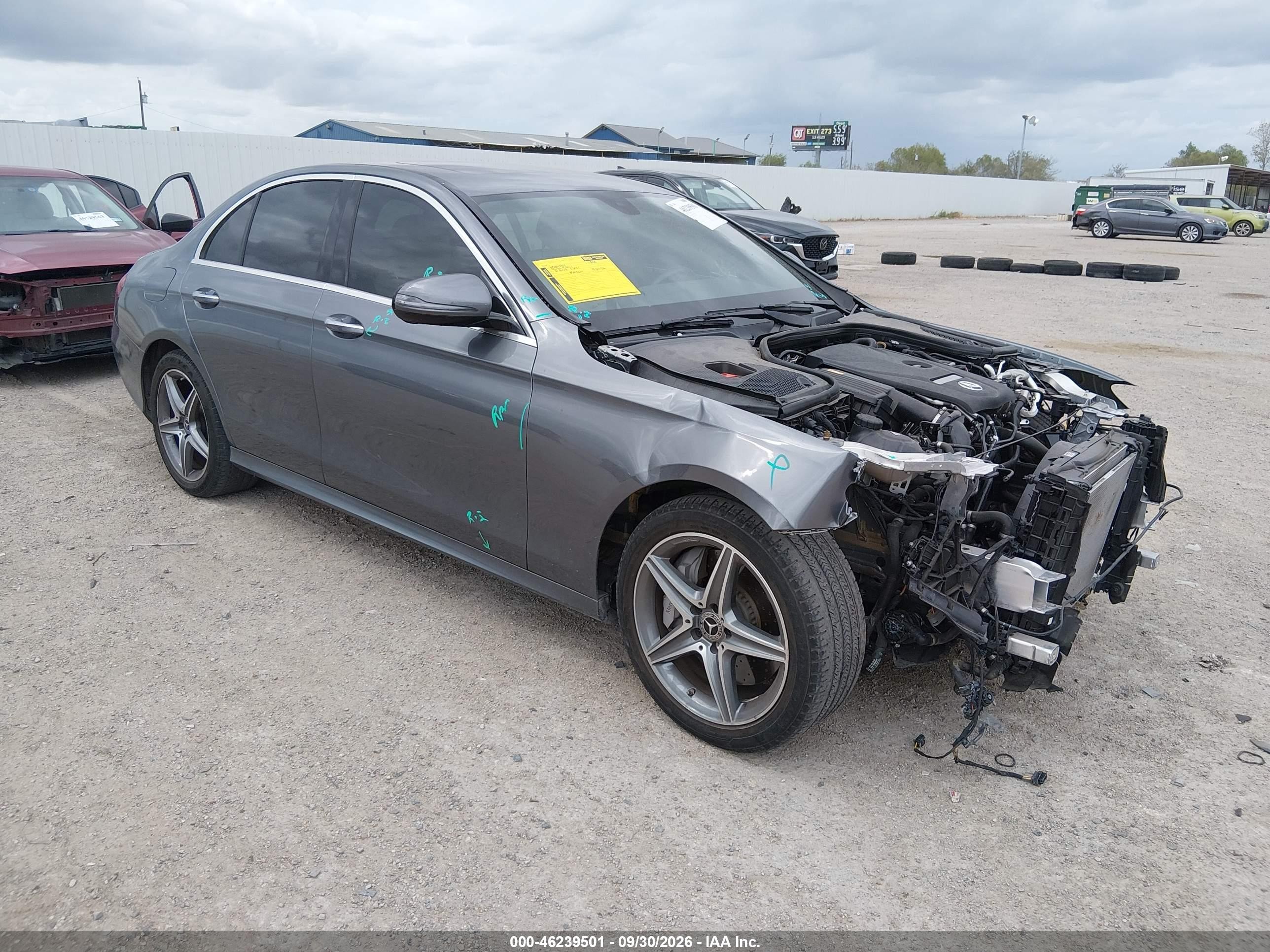 2018 Mercedes-Benz E-Class VIN WDDZF4JB1JA310107 — IAAI salvage auction photo