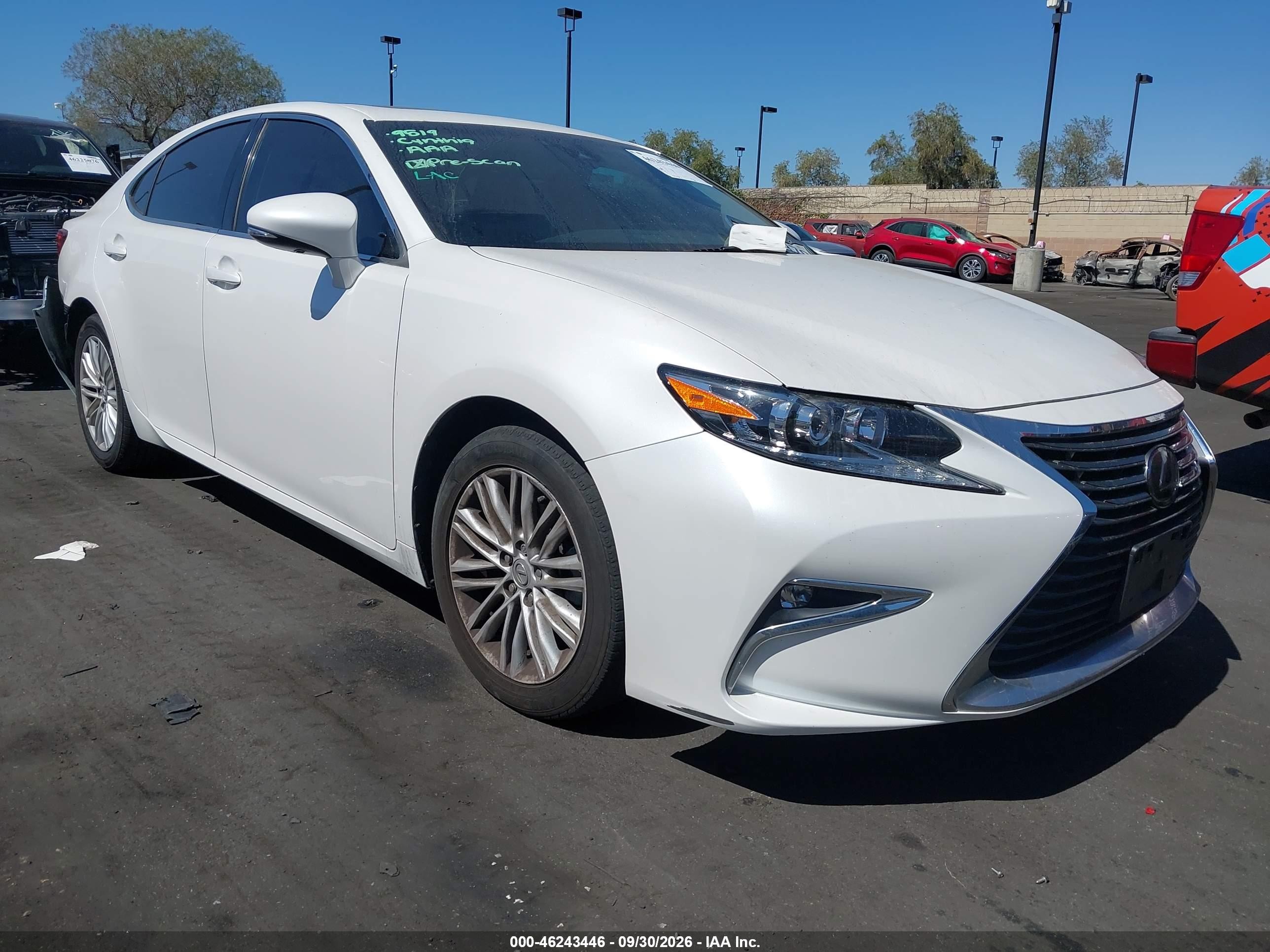 2018 Lexus ES 350 VIN 58ABK1GG6JU110562 — IAAI salvage auction photo
