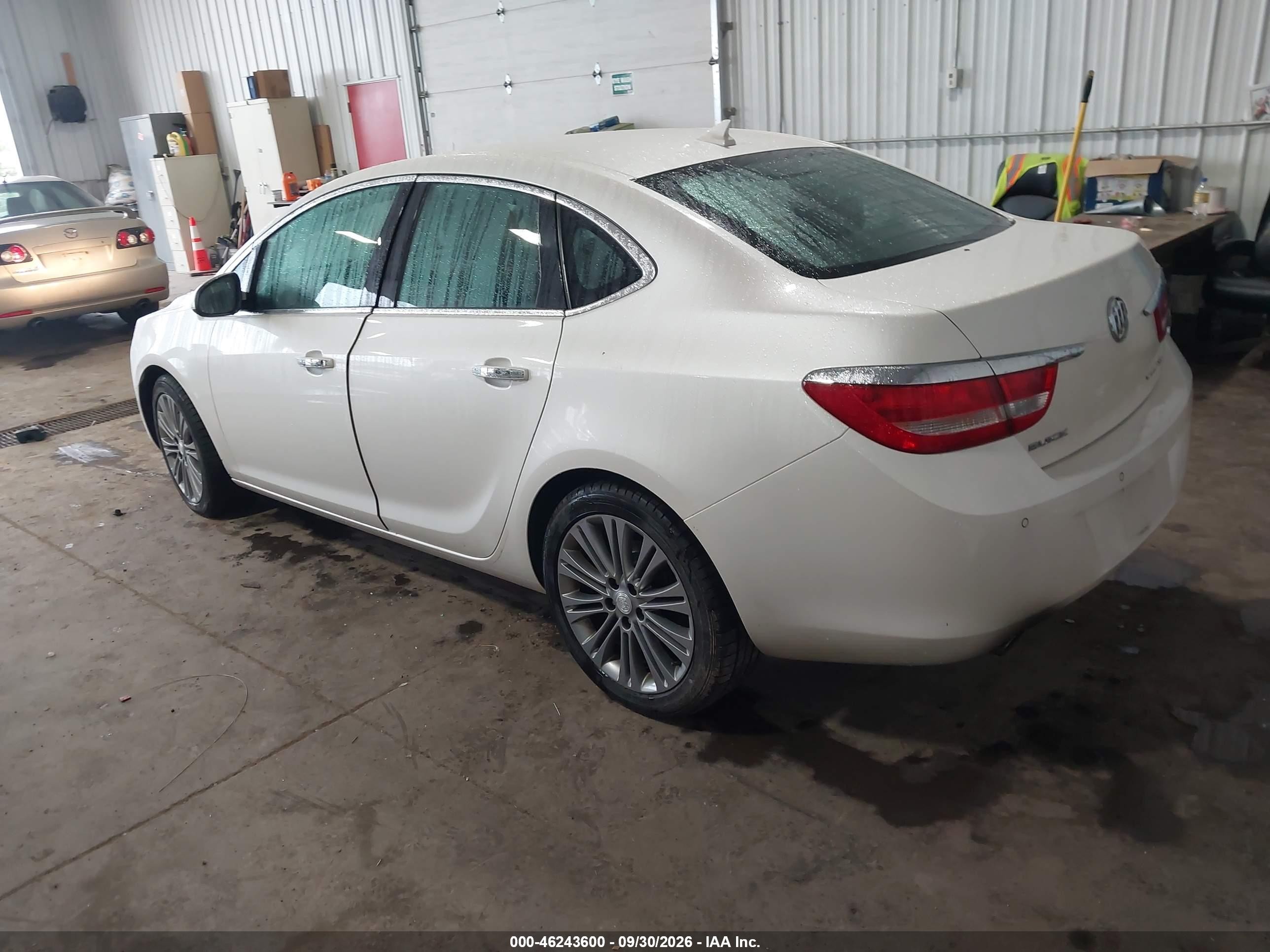 2014 Buick Verano VIN 1G4PS5SK4E4198551 IAAI salvage auction — Normal Wear, Clear (Minnesota), sold $775 on 2026-10-08 (photo 3)