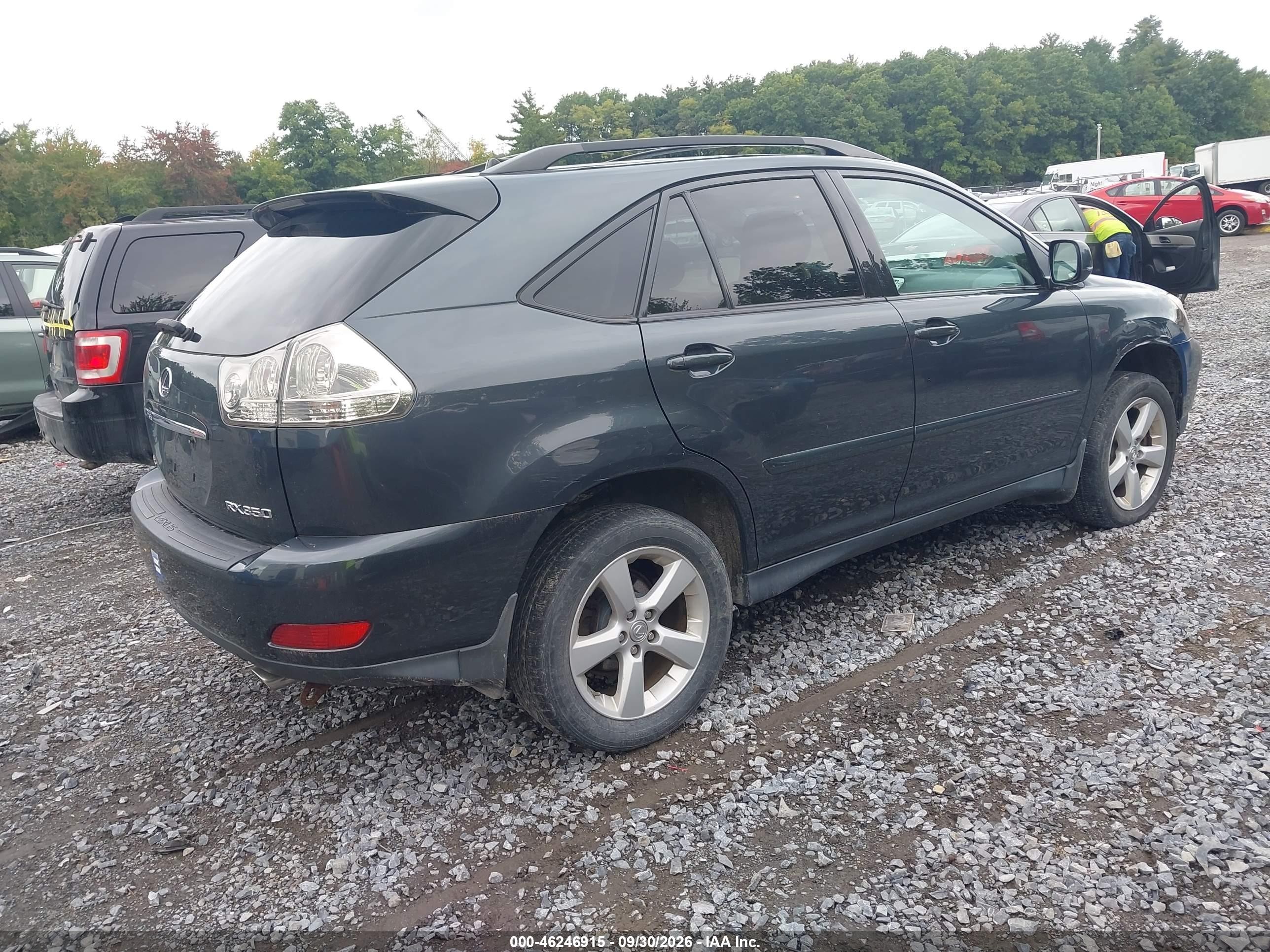 2007 Lexus RX 350 VIN 2T2HK31U17C044293 IAAI salvage auction — Unknown, Clear (New York), sold $1,800 on 2026-10-07 (photo 4)