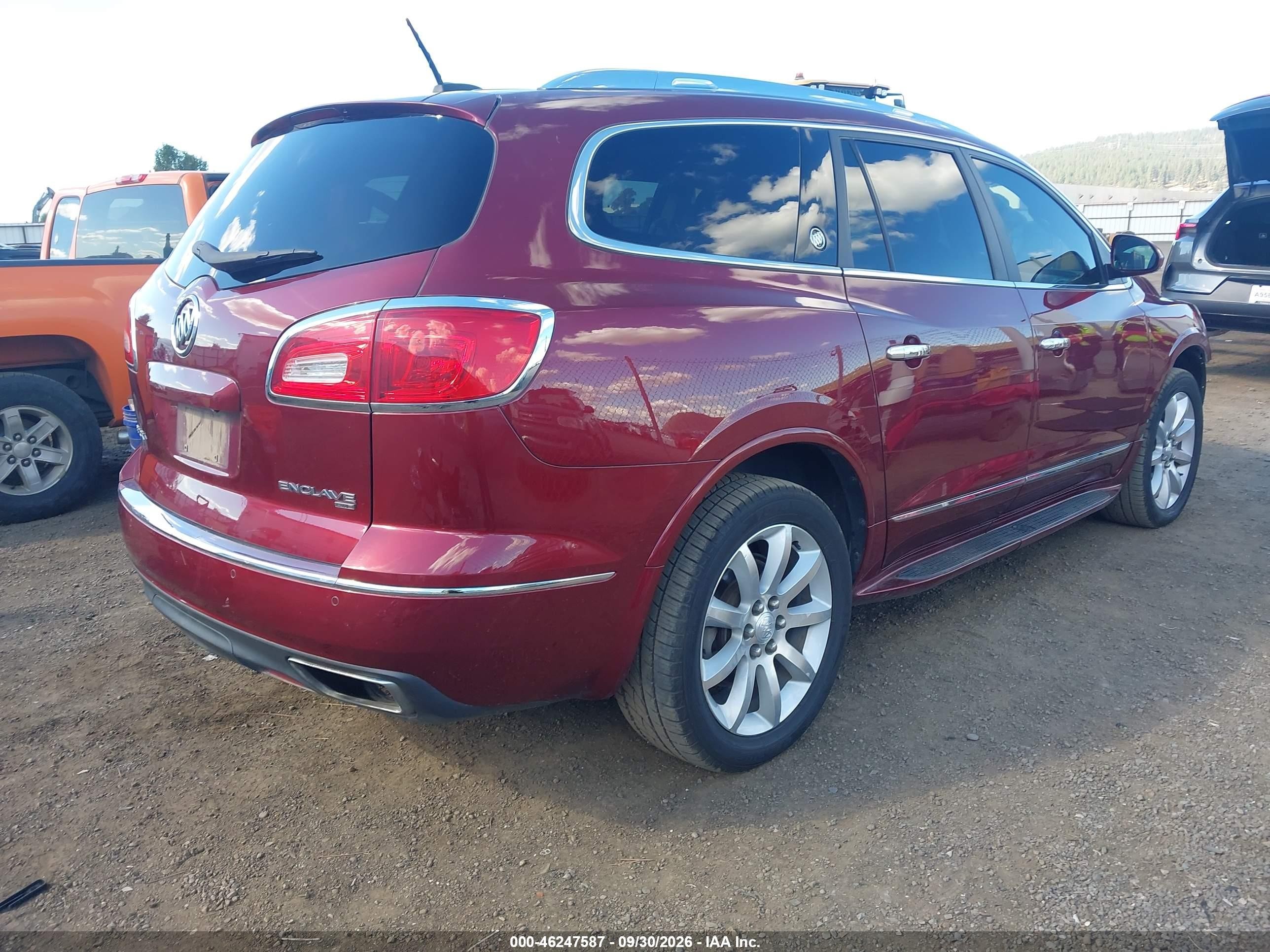 2017 Buick Enclave VIN 5GAKVCKD8HJ323960 IAAI salvage auction — Front End, Bill Of Sale (Washington), sold $1,150 on 2026-10-07 (photo 4)
