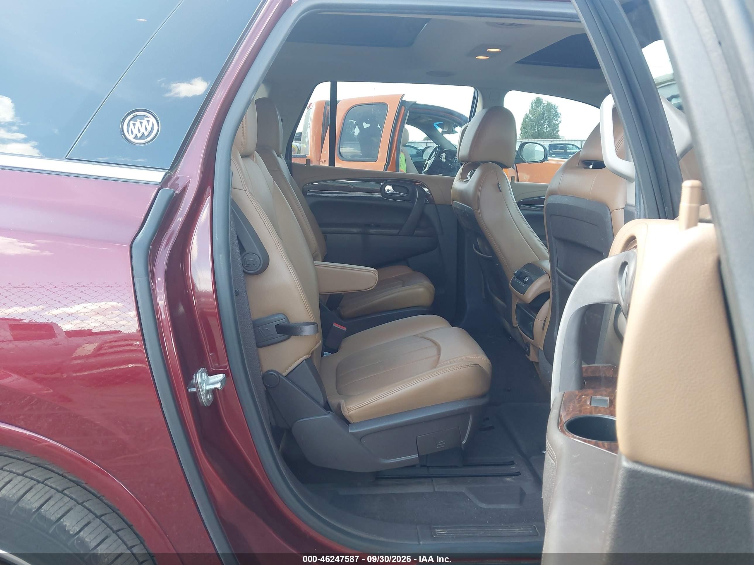 2017 Buick Enclave VIN 5GAKVCKD8HJ323960 IAAI salvage auction — Front End, Bill Of Sale (Washington), sold $1,150 on 2026-10-07 (photo 8)