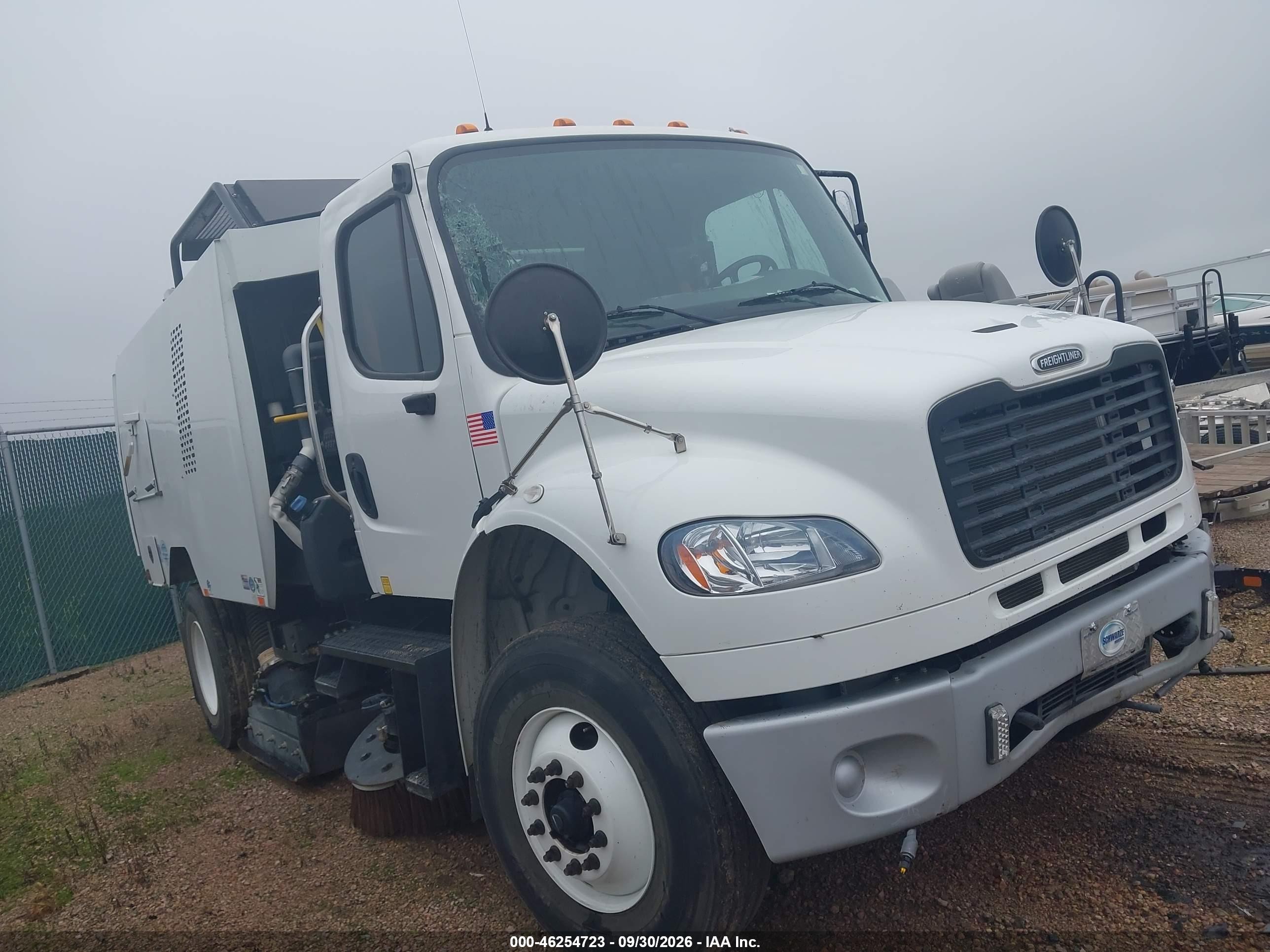 2024 Freightliner M2 106 VIN 1FVACXFC7RHUT2285 — IAAI salvage auction photo