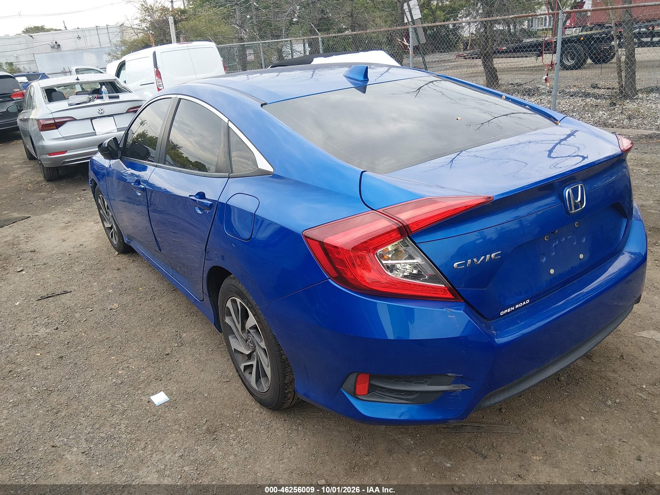 2018 Honda Civic VIN 2HGFC2F7XJH507195 IAAI salvage auction — Normal Wear, Clear (Pennsylvania), sold $4,750 on 2026-10-09 (photo 3)