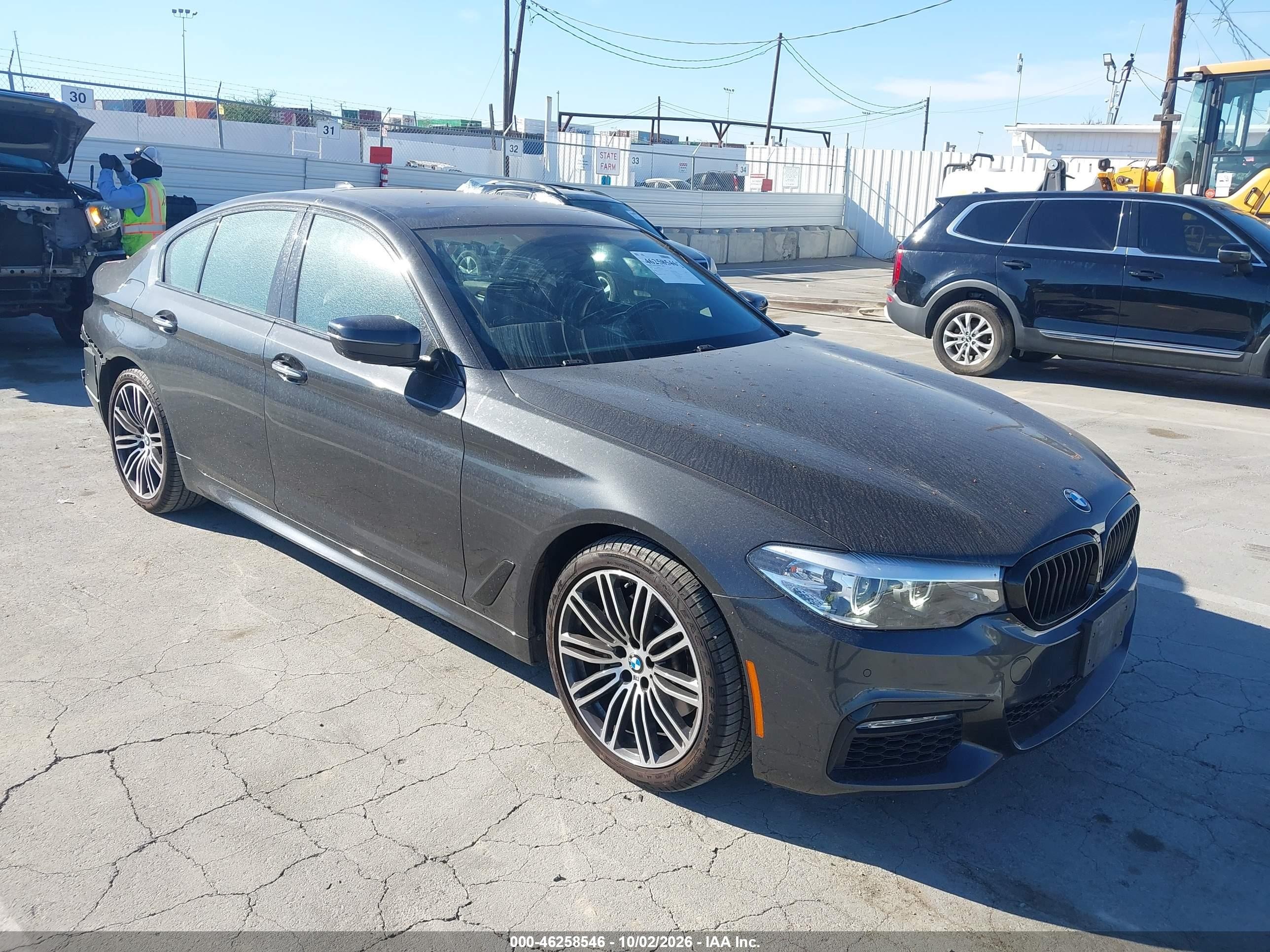 2018 BMW 5 Series VIN WBAJA9C56JB249693 — IAAI salvage auction photo