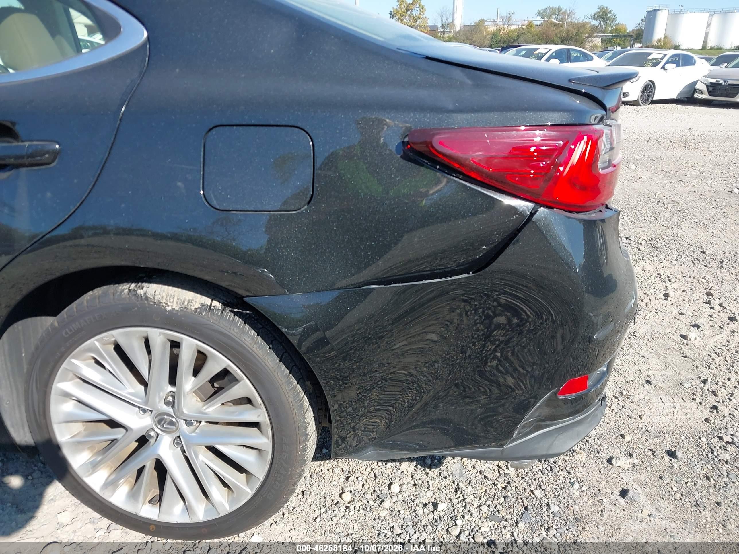 2016 Lexus ES VIN JTHBK1GG2G2221706 IAAI salvage auction — Rear End, Salvage (Ohio), sold $7,200 on 2026-10-07 (photo 6)