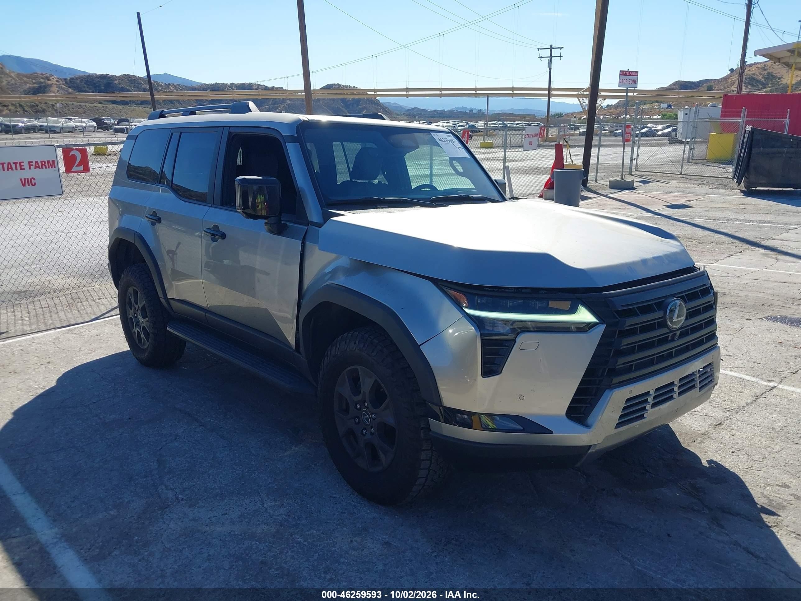 2024 Lexus GX 550 VIN JTJTBCDX0R5025848 — IAAI salvage auction photo