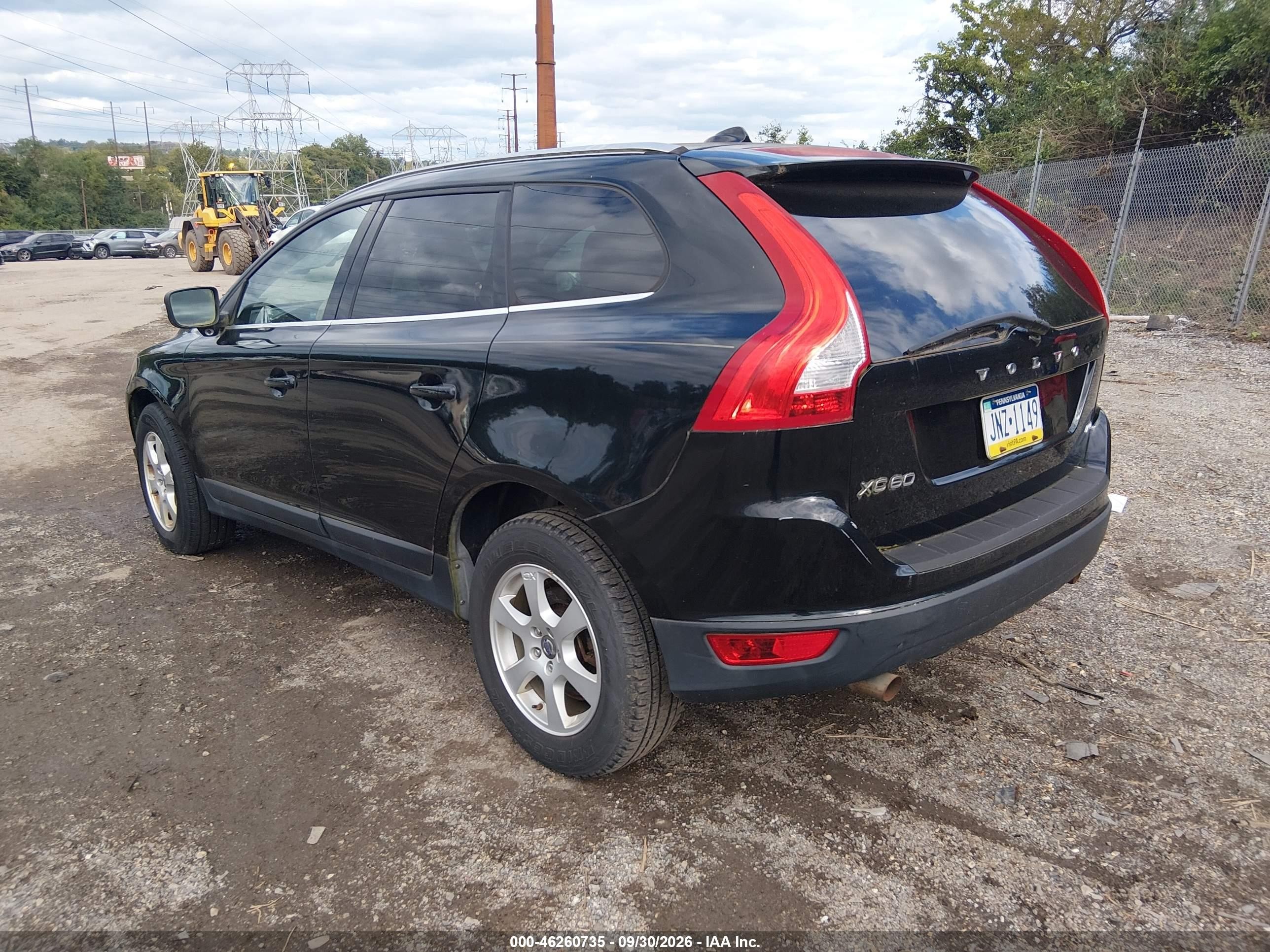 2012 Volvo Xc60 VIN YV4940DZ4C2256085 IAAI salvage auction — Normal Wear, Clear (Pennsylvania), sold $875 on 2026-10-19 (photo 3)