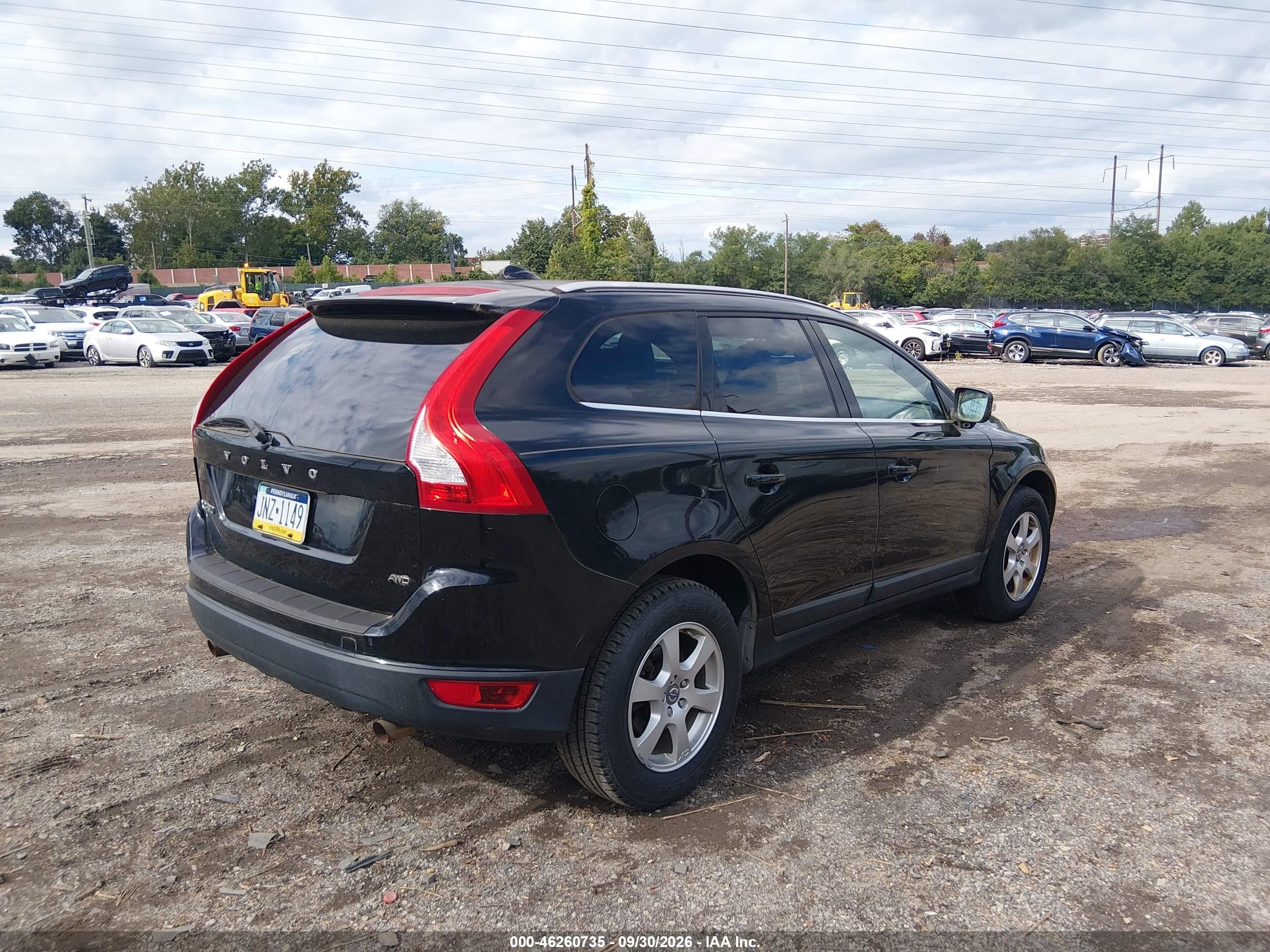 2012 Volvo Xc60 VIN YV4940DZ4C2256085 IAAI salvage auction — Normal Wear, Clear (Pennsylvania), sold $875 on 2026-10-19 (photo 4)