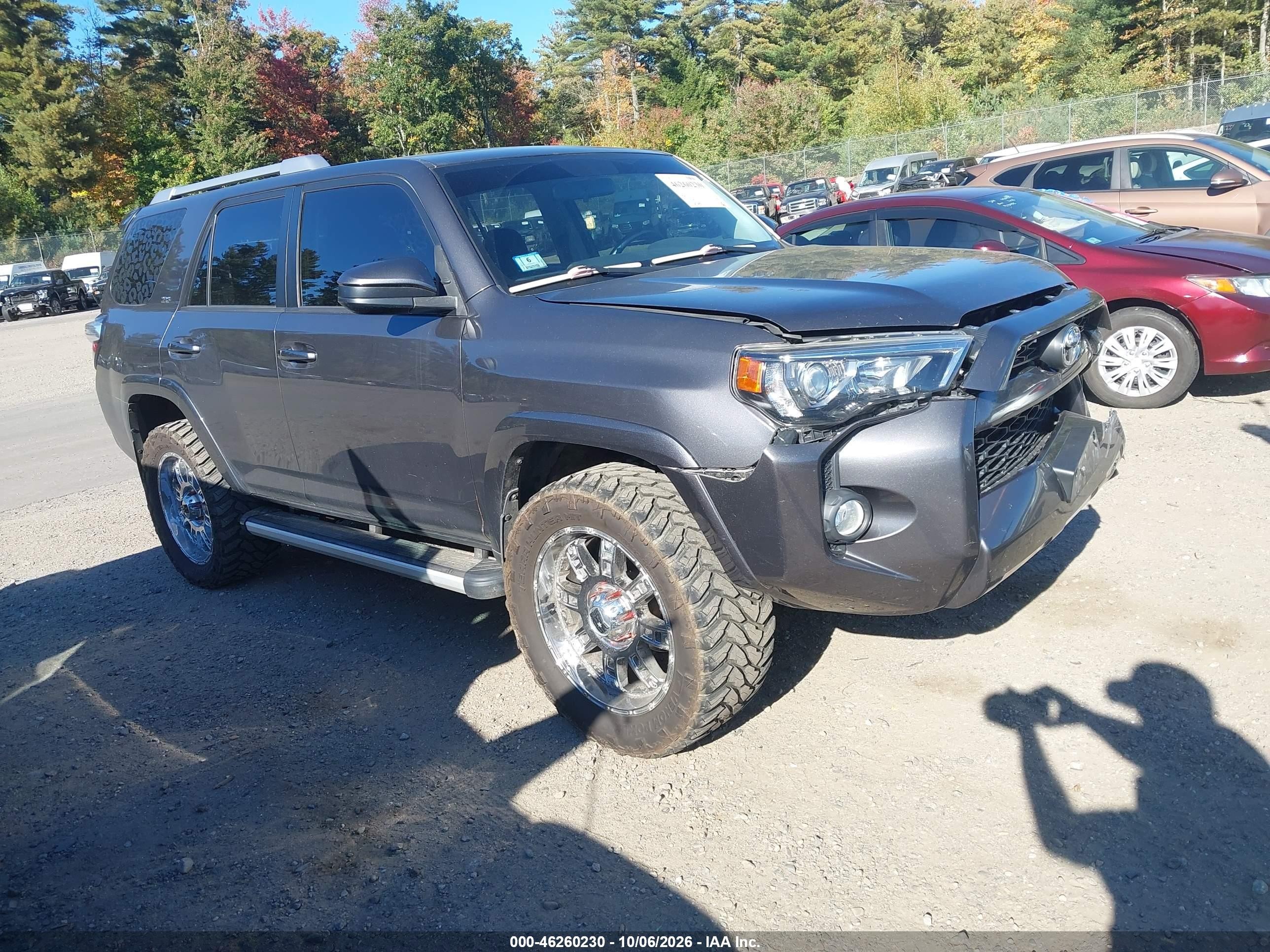 2016 Toyota 4Runner VIN JTEBU5JR4G5303086 — IAAI salvage auction photo