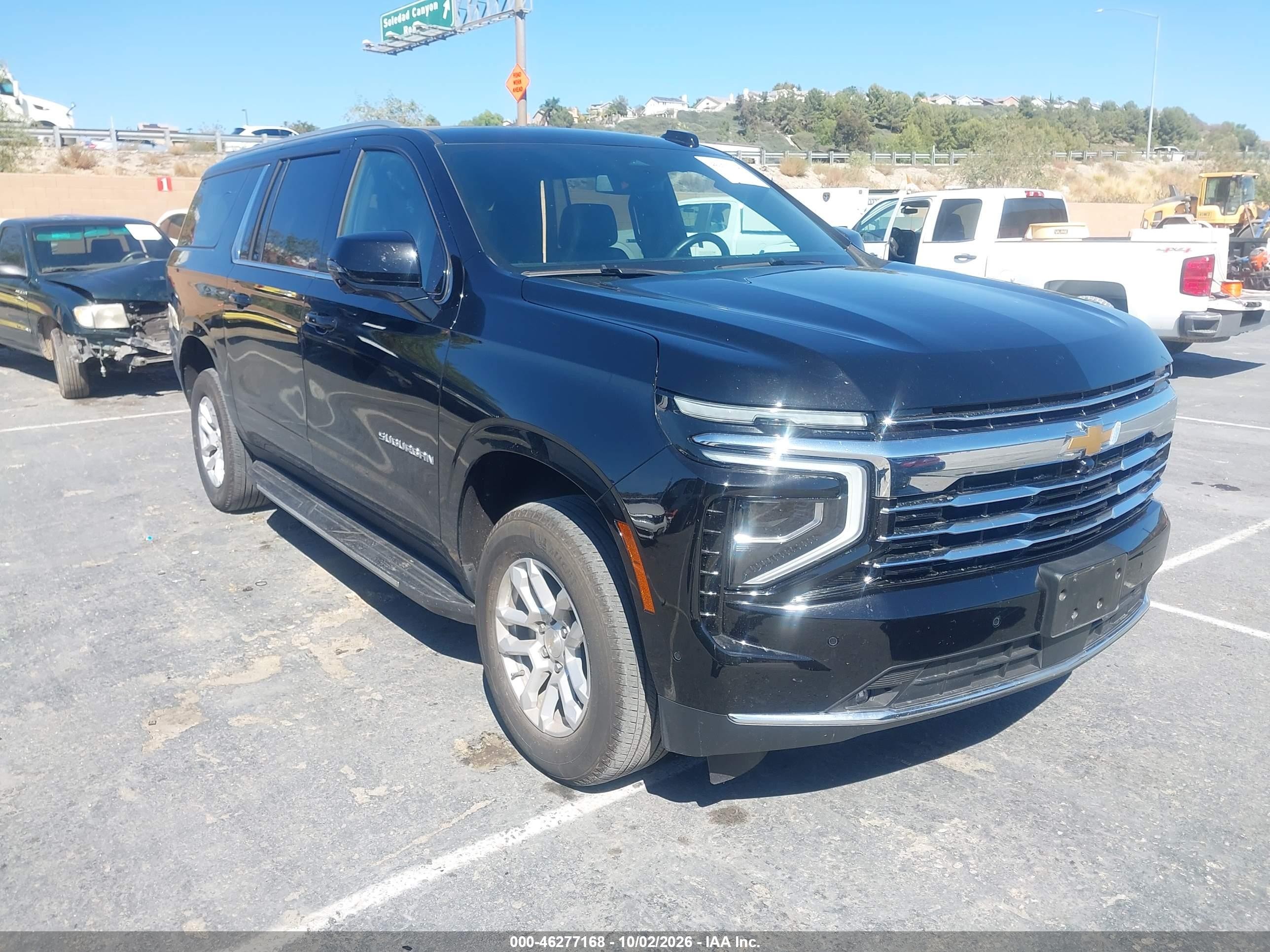 2025 Chevrolet Suburban VIN 1GNS5CRD0SR267629 — IAAI salvage auction photo