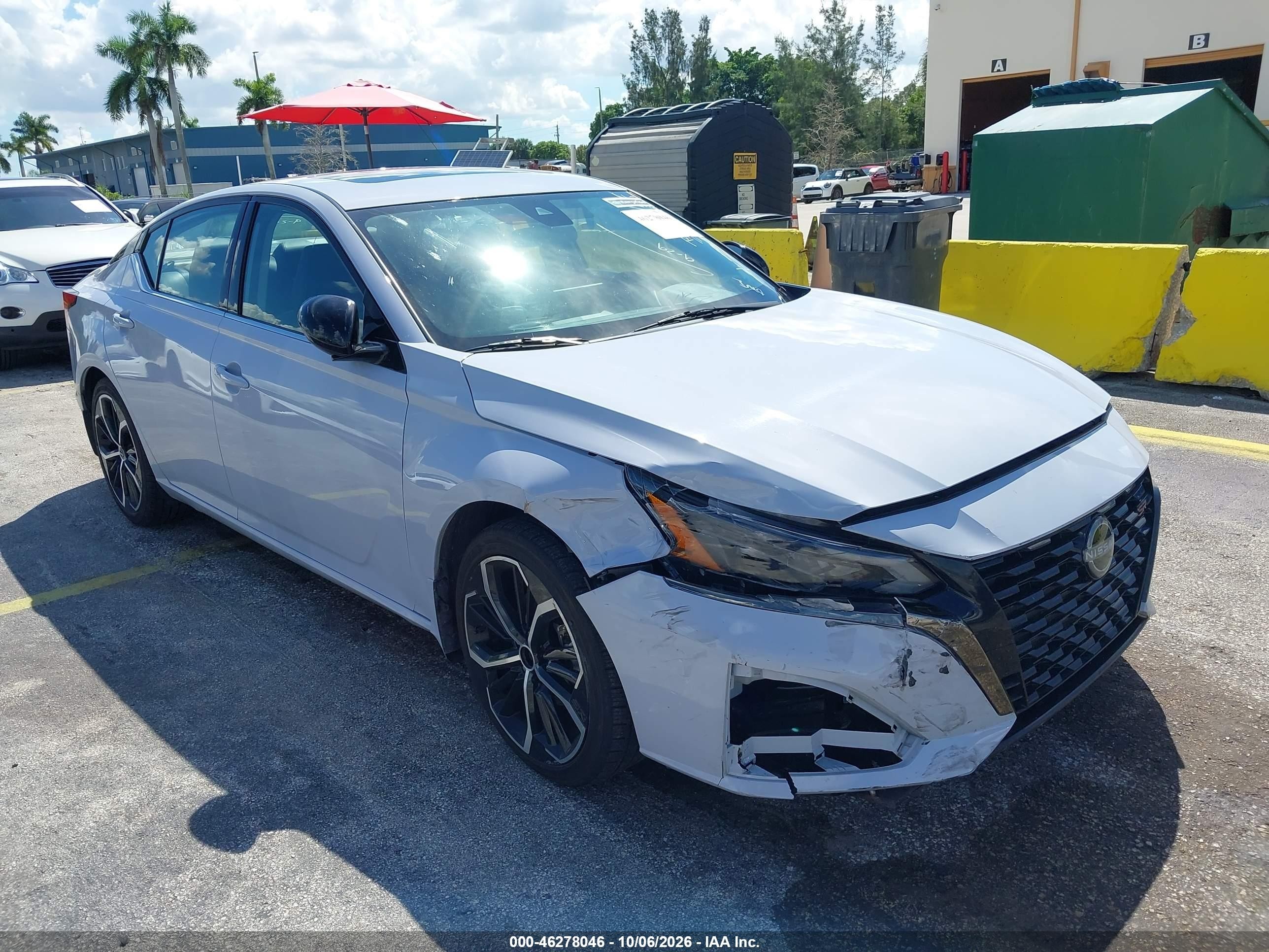2025 Nissan Altima VIN 1N4BL4CV0SN358645 — IAAI salvage auction photo