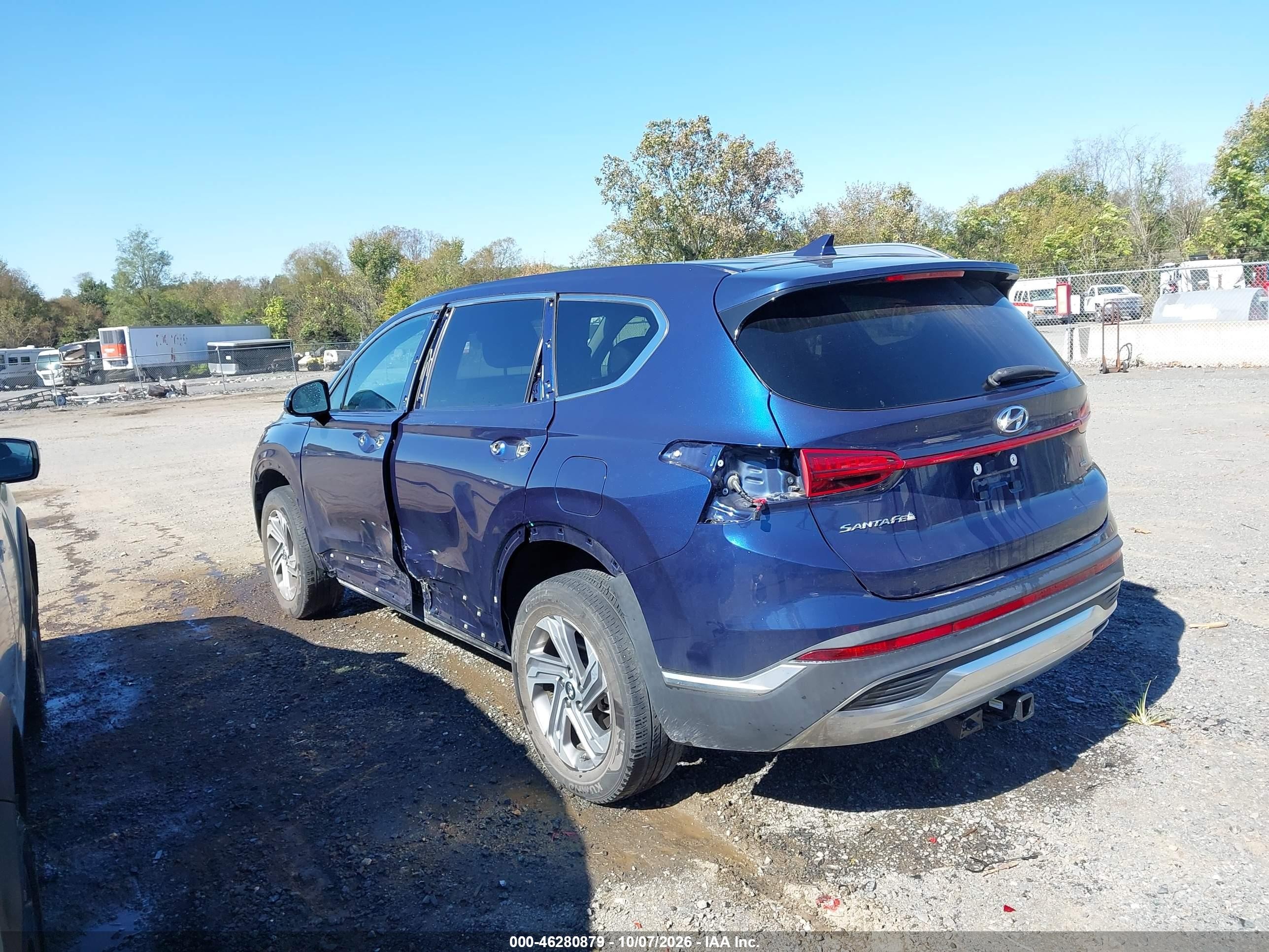 2022 Hyundai Santa fe VIN 5NMS2DAJ6NH479923 IAAI salvage auction — Side, Salvage (Virginia), sold $7,300 on 2026-10-24 (photo 3)