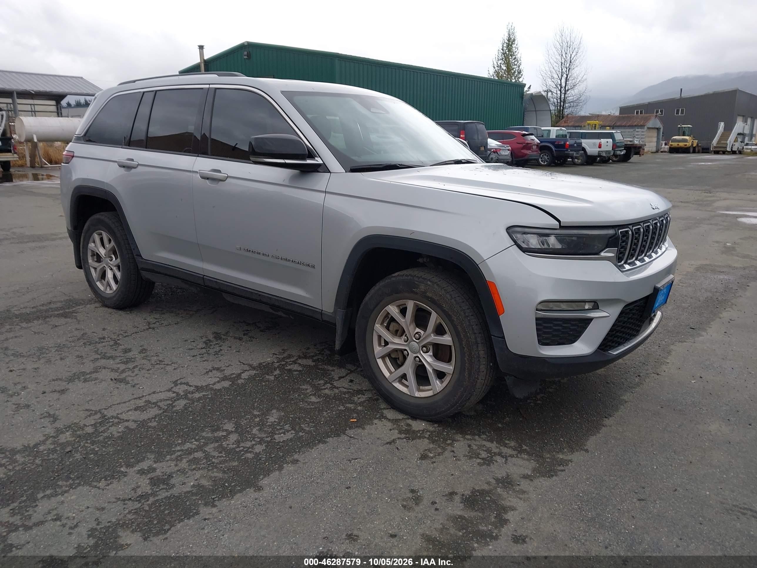 2022 Jeep Grand Cherokee VIN 1C4RJHBG4N8501852 — IAAI salvage auction photo