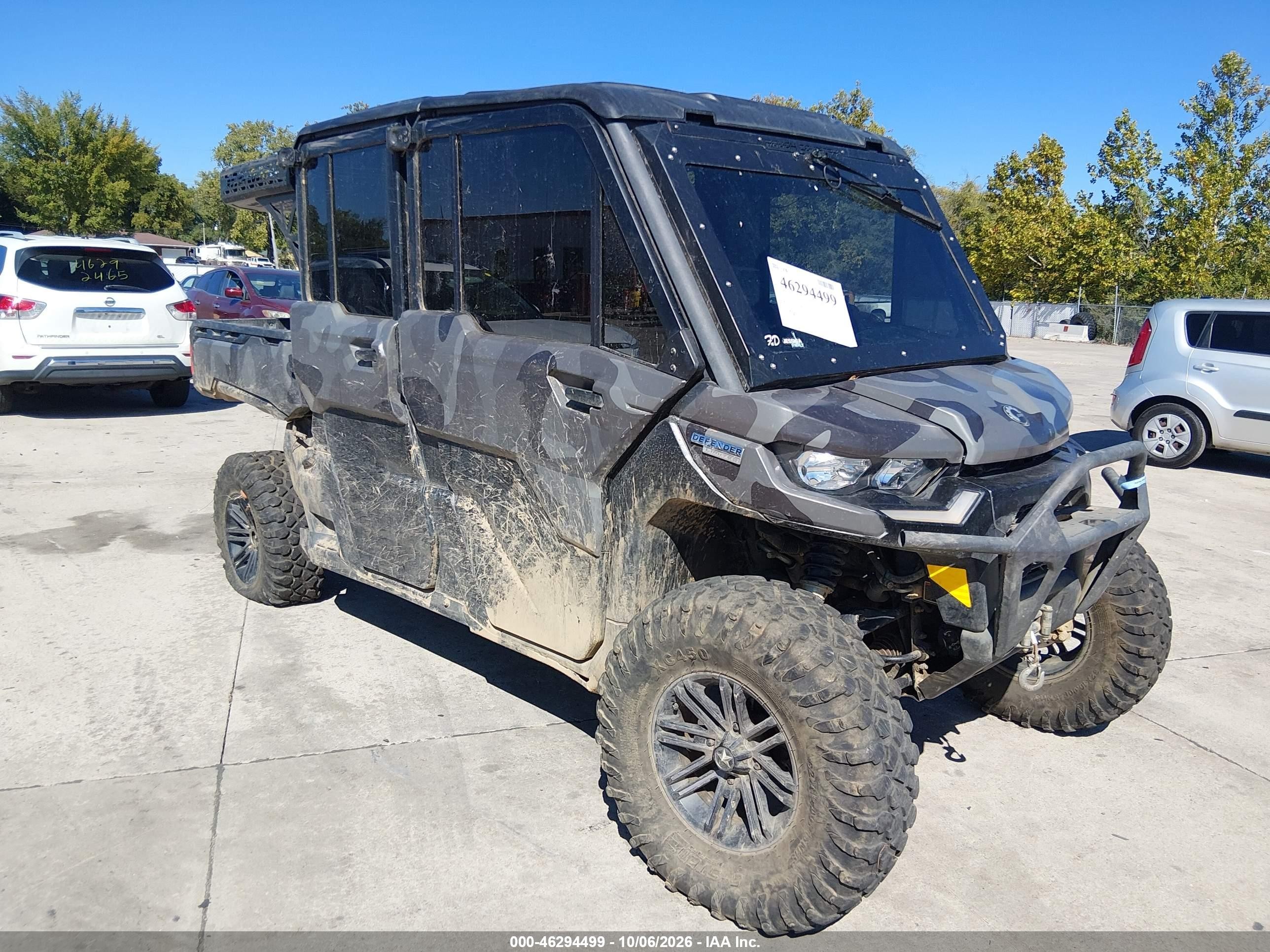 2023 Can-am/ brp Defender VIN 3JBUUAX44PK006197 IAAI salvage auction — Side, Bill Of Sale (Illinois), sold $7,600 on 2026-10-07 (photo 1)