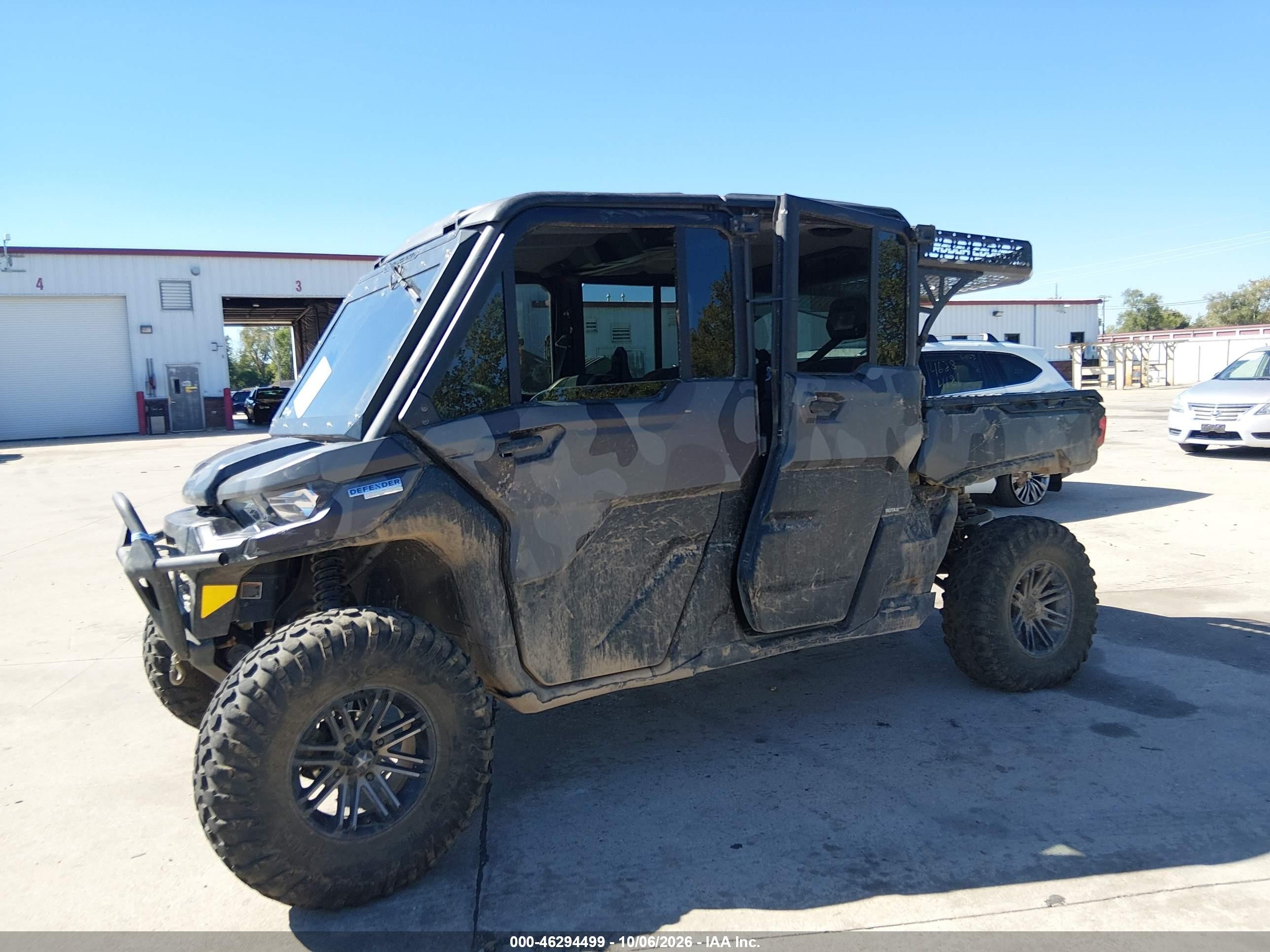 2023 Can-am/ brp Defender VIN 3JBUUAX44PK006197 IAAI salvage auction — Side, Bill Of Sale (Illinois), sold $7,600 on 2026-10-07 (photo 2)