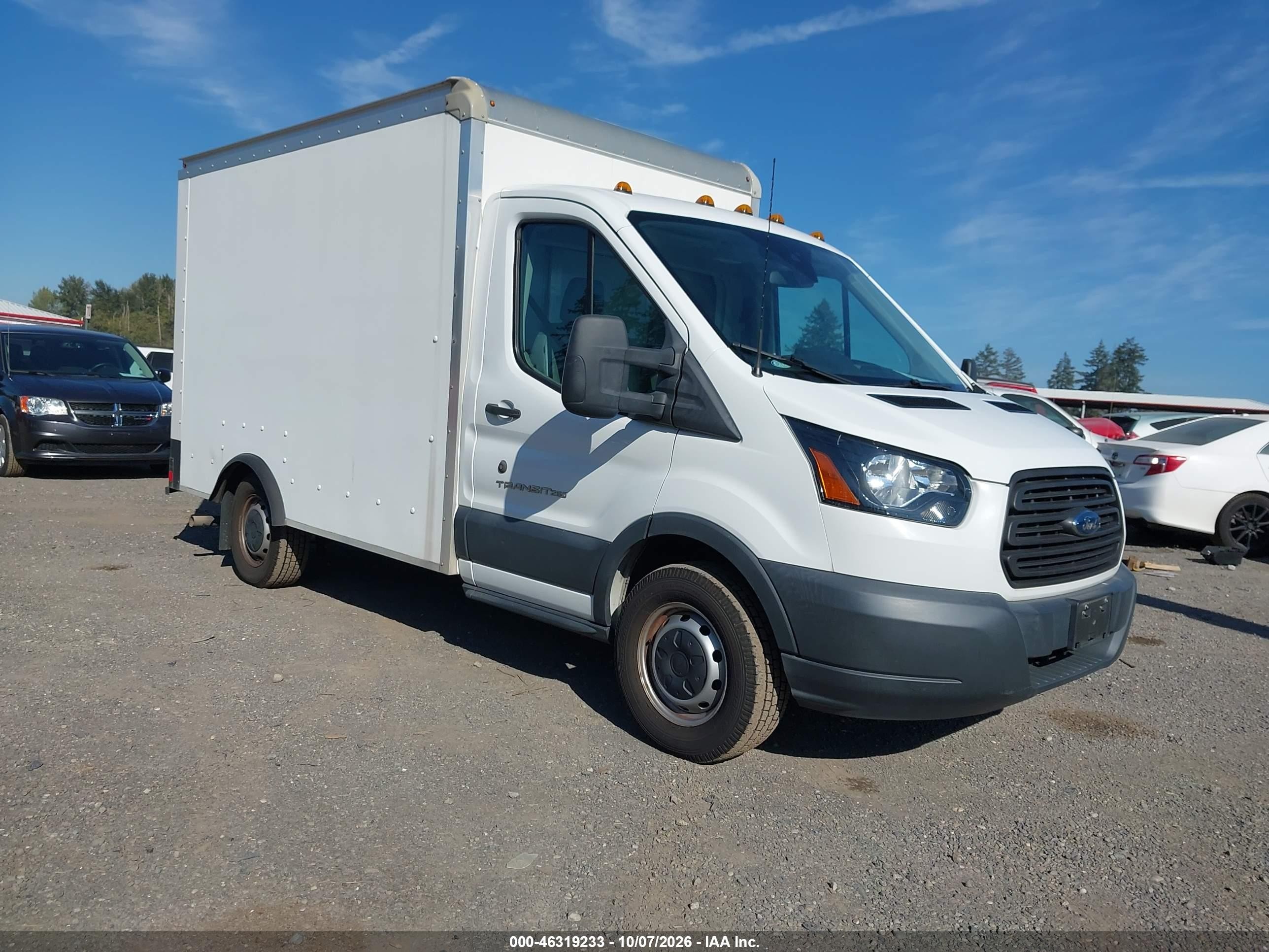2018 Ford Transit-250 VIN 1FDYR5PM8JKA11750 — IAAI salvage auction photo