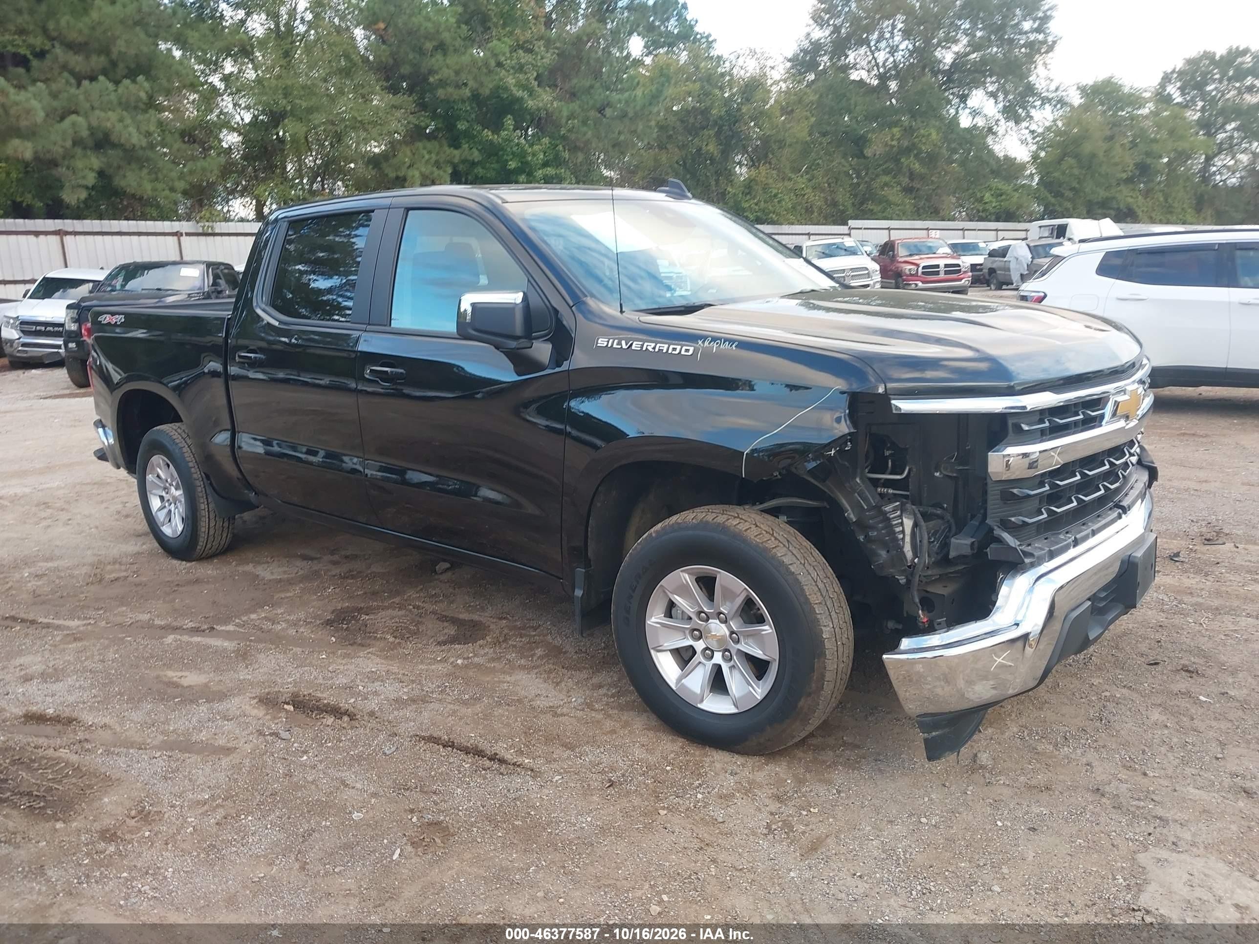 2026 Chevrolet Silverado 1500 VIN 1GCUKDED9TZ133547 — IAAI salvage auction photo