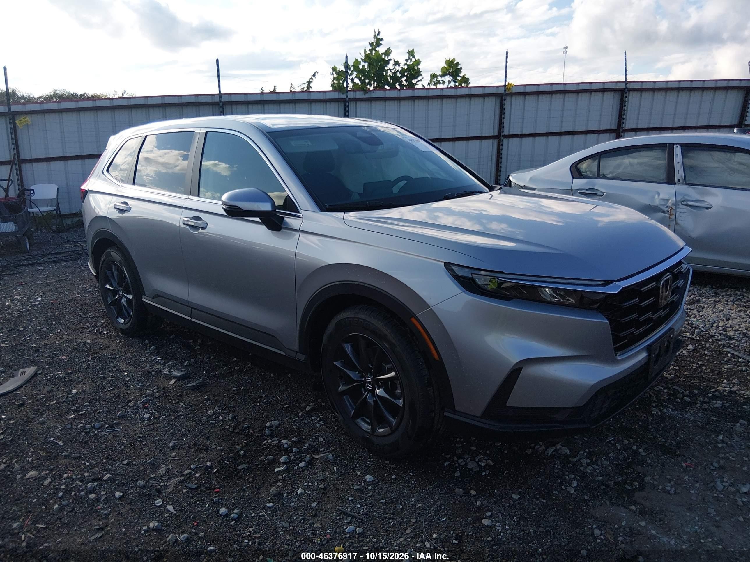 2026 Honda CR-V VIN 2HKRS3H7XTH333723 — IAAI salvage auction photo