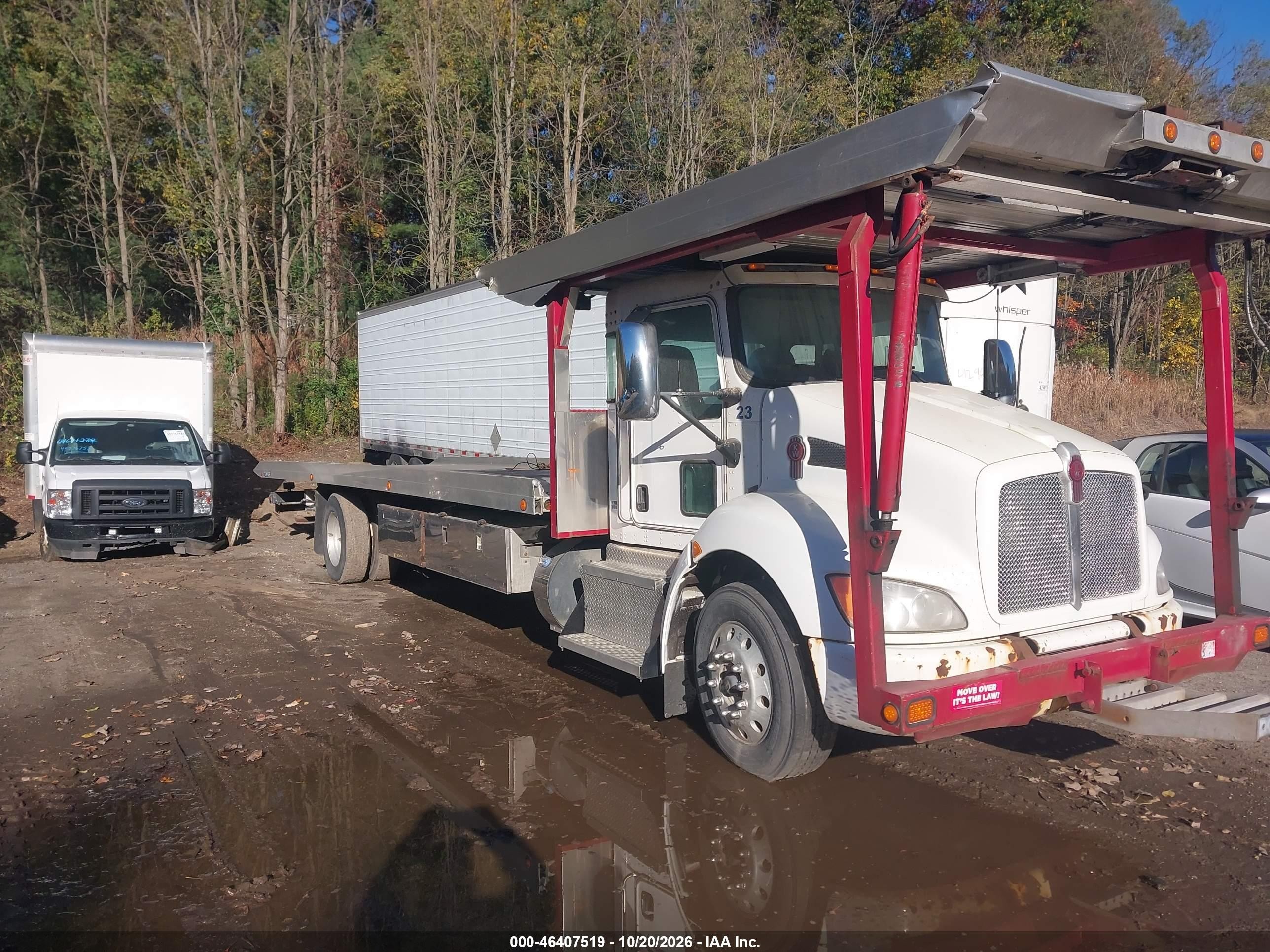 2016 Kenworth T370 VIN 2NKHHJ7X0GM483585 — IAAI salvage auction photo