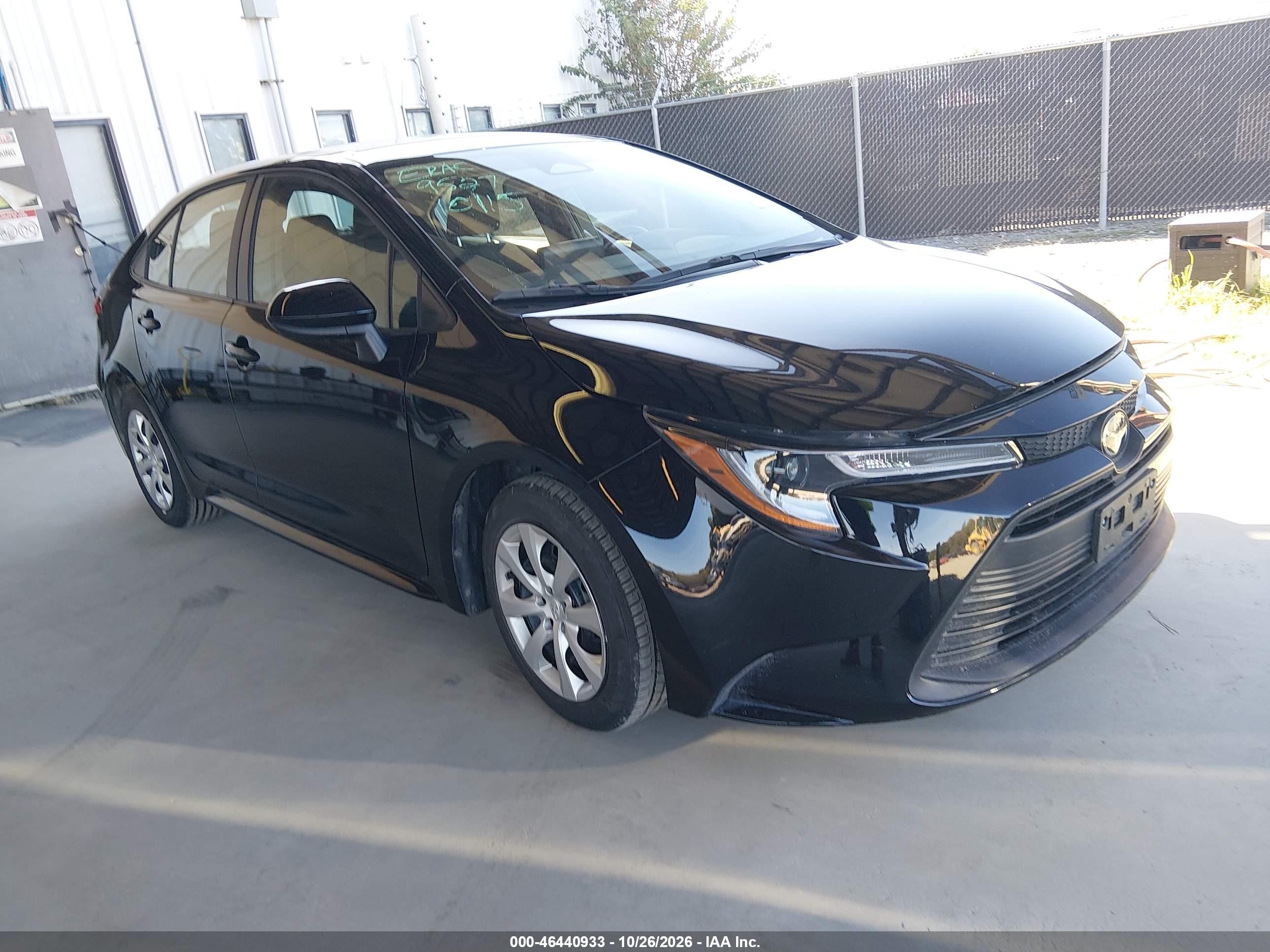 2025 Toyota Corolla VIN 5YFB4MDE7SP294998 — IAAI salvage auction photo