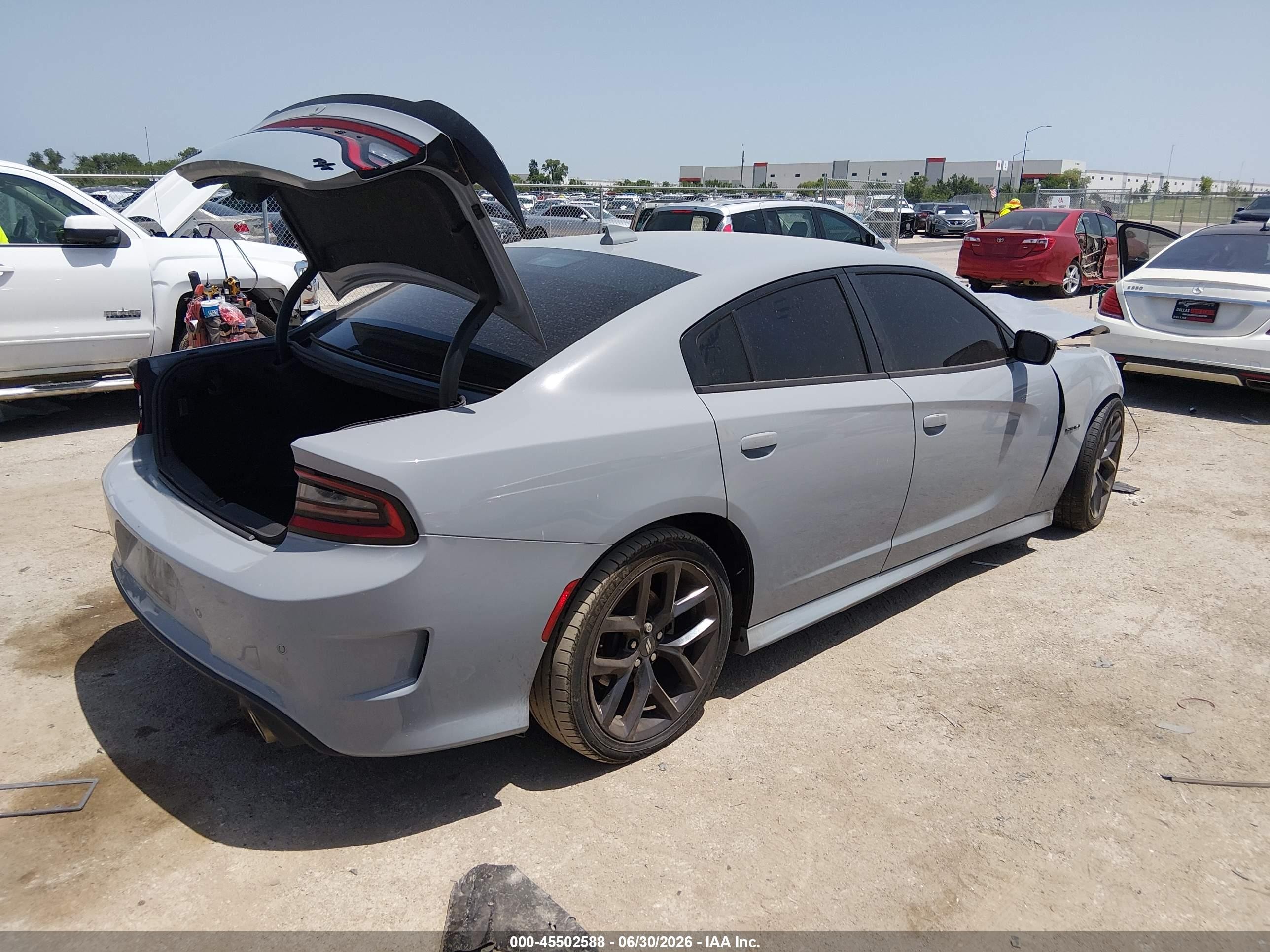 2022 Dodge Charger VIN 2C3CDXCT1NH202045 IAAI salvage auction — Front & Rear, Salvage (Texas), sold $5,800 on 2026-10-03 (photo 4)