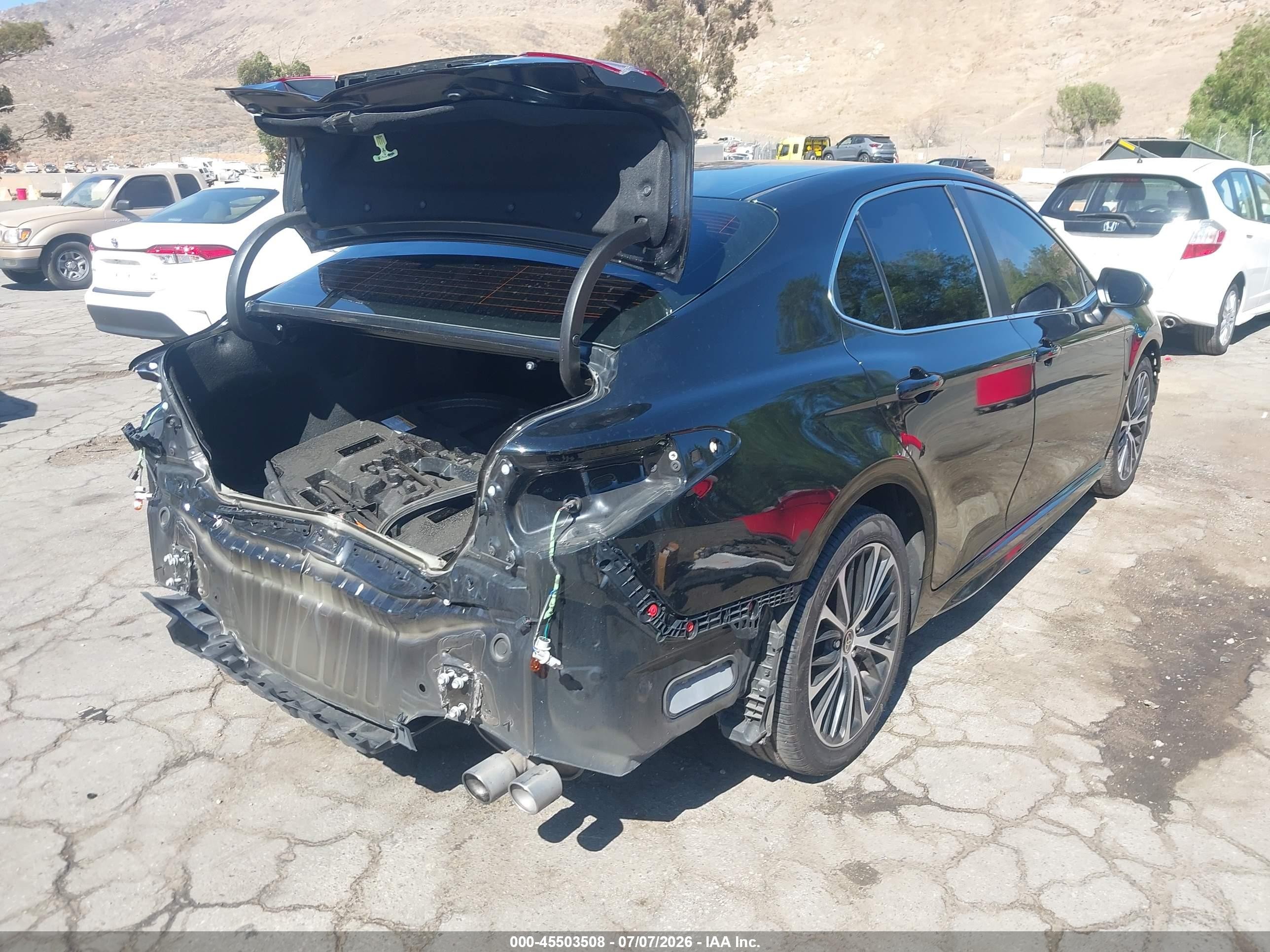 2020 Toyota Camry VIN 4T1G11AK6LU363316 IAAI salvage auction — Front & Rear, Salvage (California), sold $6,750 on 2026-07-12 (photo 4)